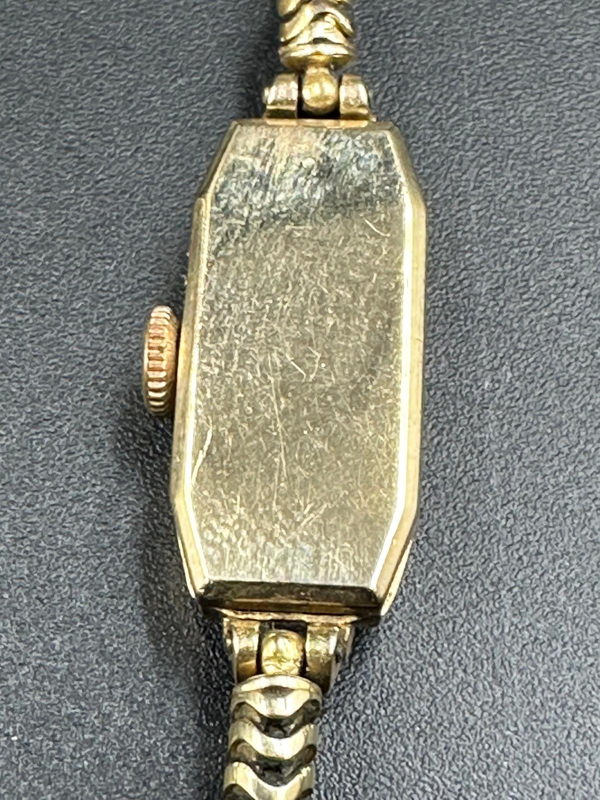 A 9ct Ladies rotary watch on 9ct gold bracelet, with an approximate total weight of 13.4g - Image 2 of 4