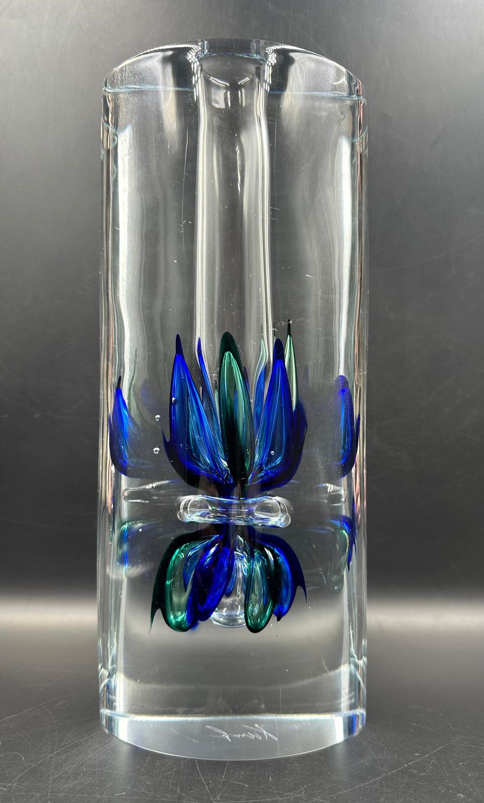A Sommerso single stem glass vase signed to base approximately 27cm H - Image 10 of 10