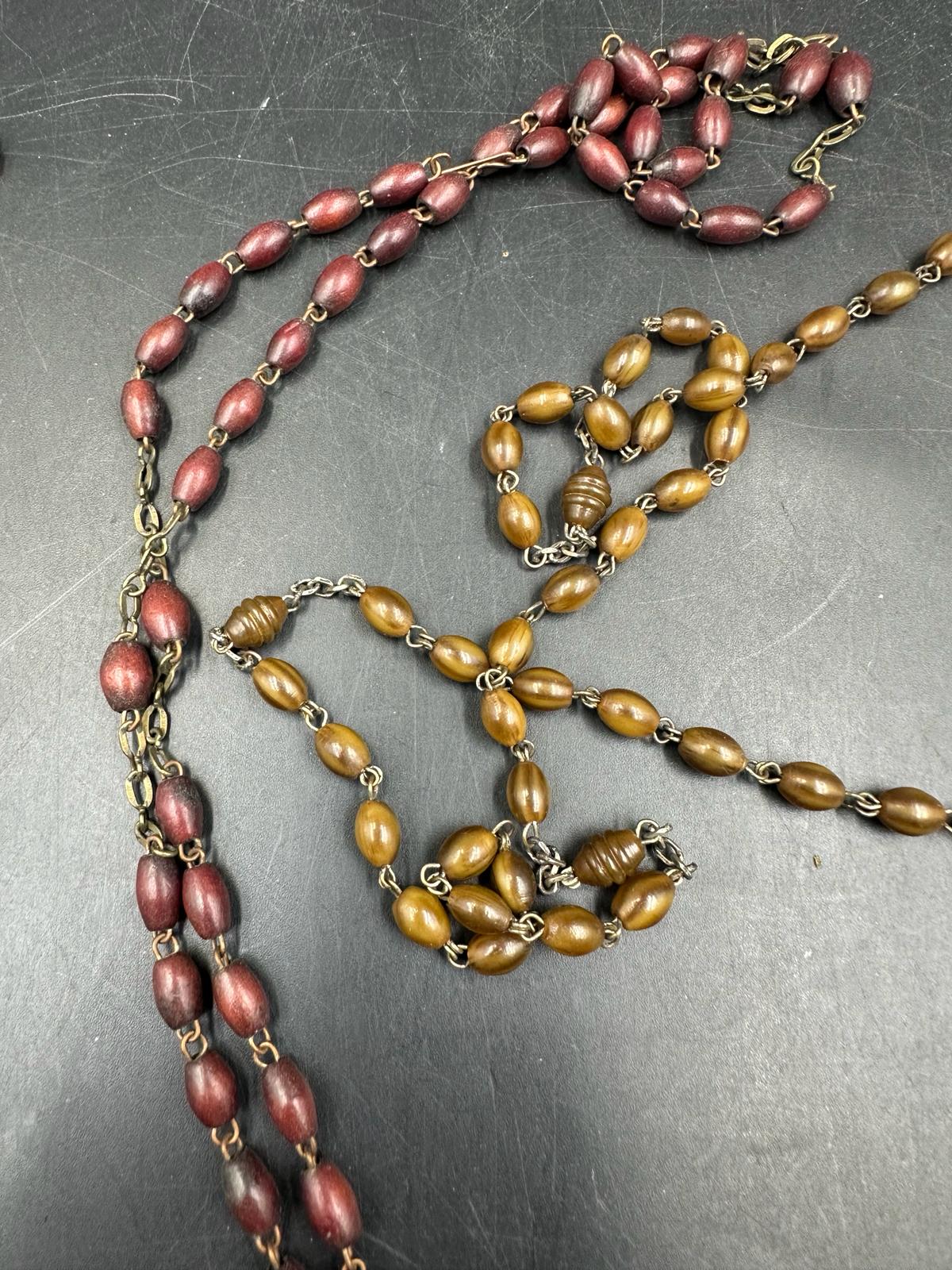 A selection of religious prayer beads to include two sets of Rosemary beads - Bild 2 aus 5