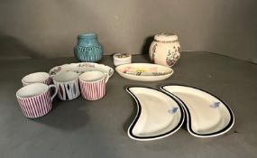 A mixed collection of ceramics to include Wedgwood, Manciolo, Bristol etc.