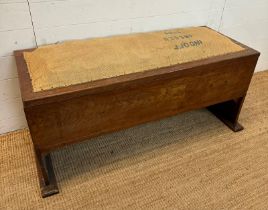 A vintage oak ottoman with sprung hessian upholstered top (H57cm W117cm D46cm)