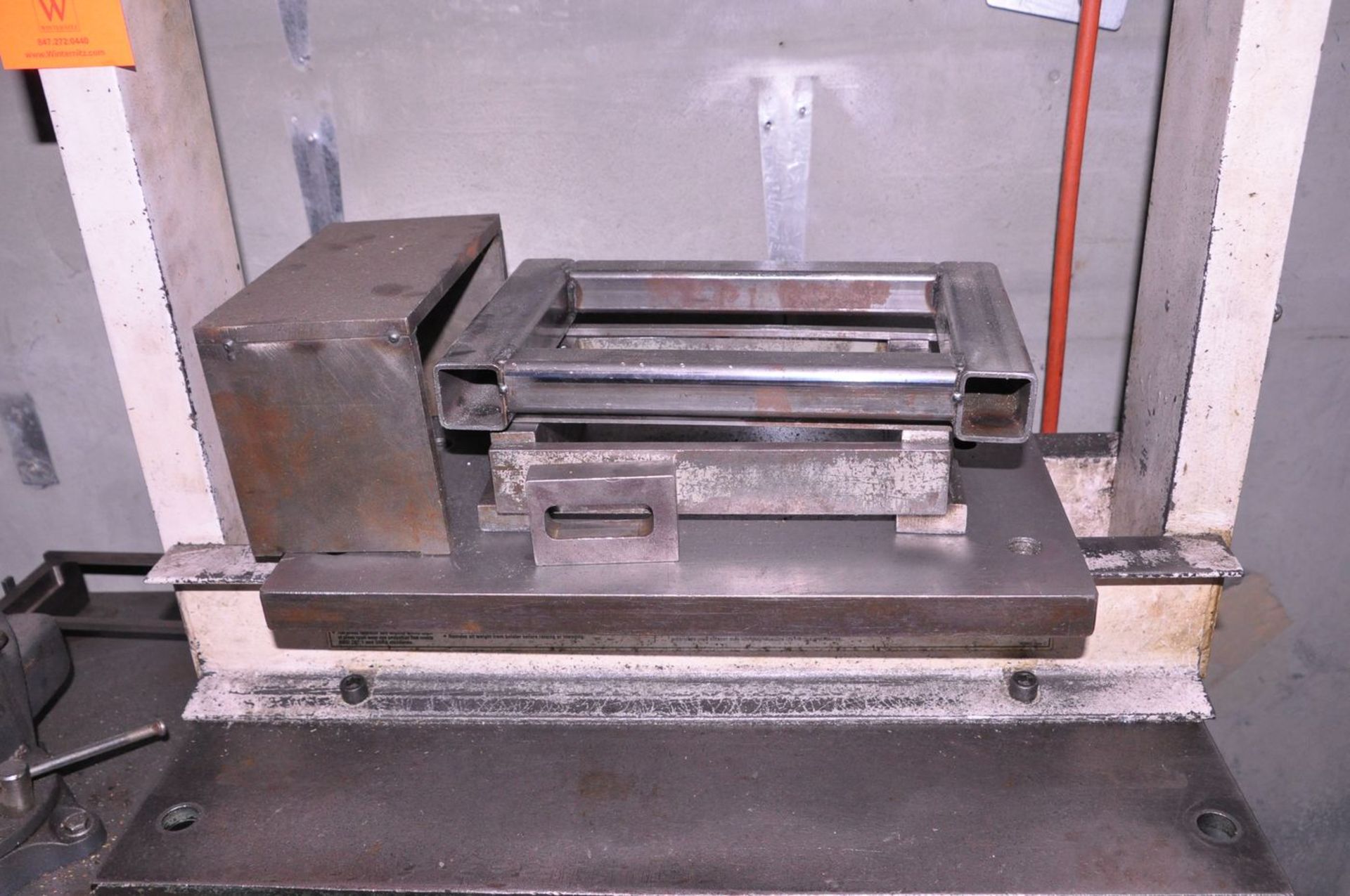 Power Team 10-Ton H-Frame Press, S/N: 30AK717558 (2007); with 4-1/2 in. Bench Vise - Image 6 of 7