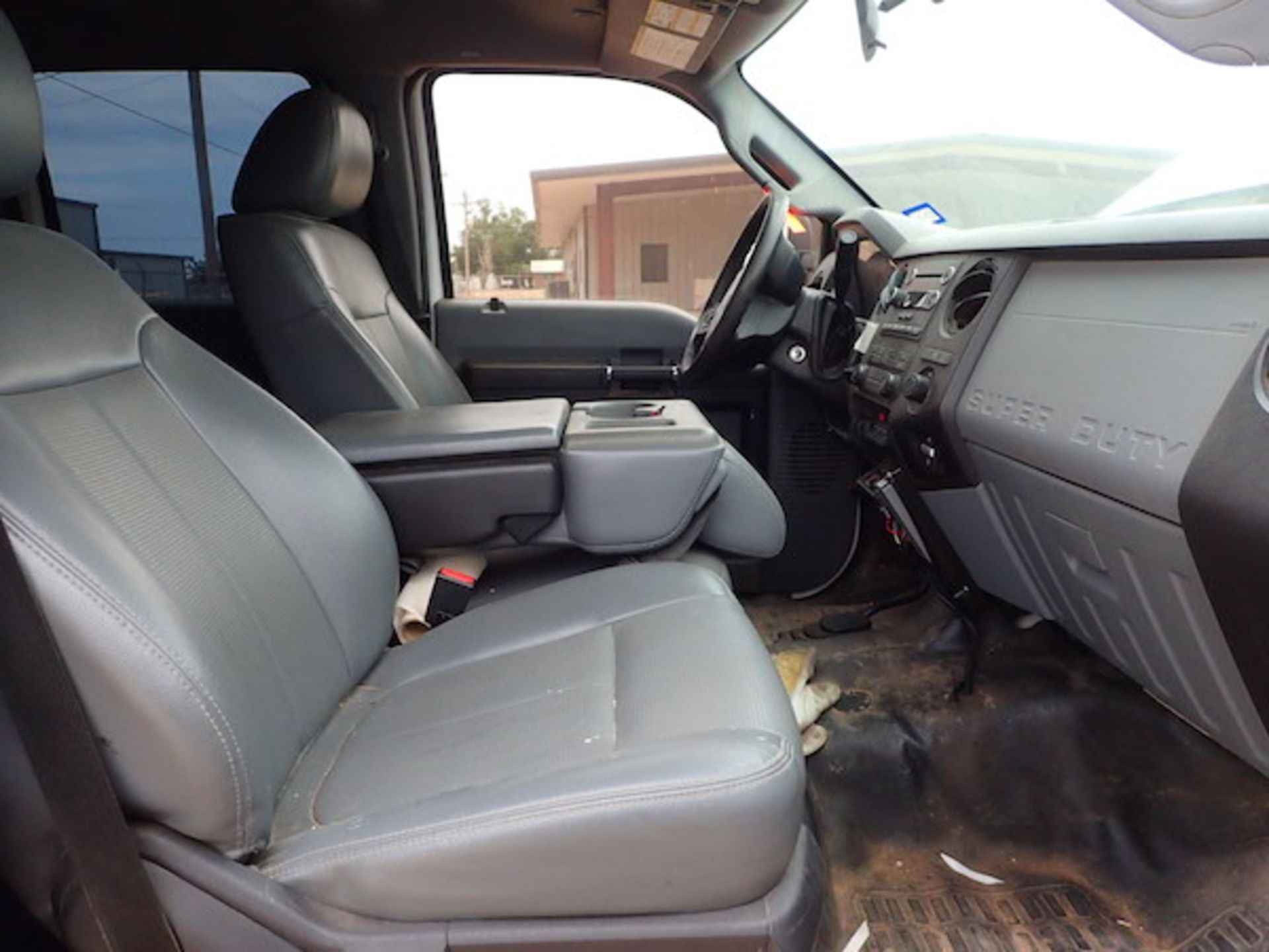2015 Ford F-450 XL Super Duty Quad Cab Service Truck, VIN: 1FD0W4HTXFEB57093; 4 x 4, with Power - Image 23 of 43