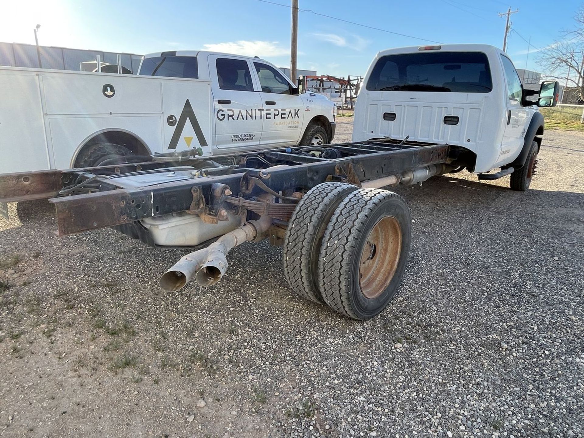 2012 Ford F-550 XLT Super Duty Regular Cab Truck Chassis, VIN: 1FDUF5HT5CEB01856; with 178 in. - Image 4 of 5