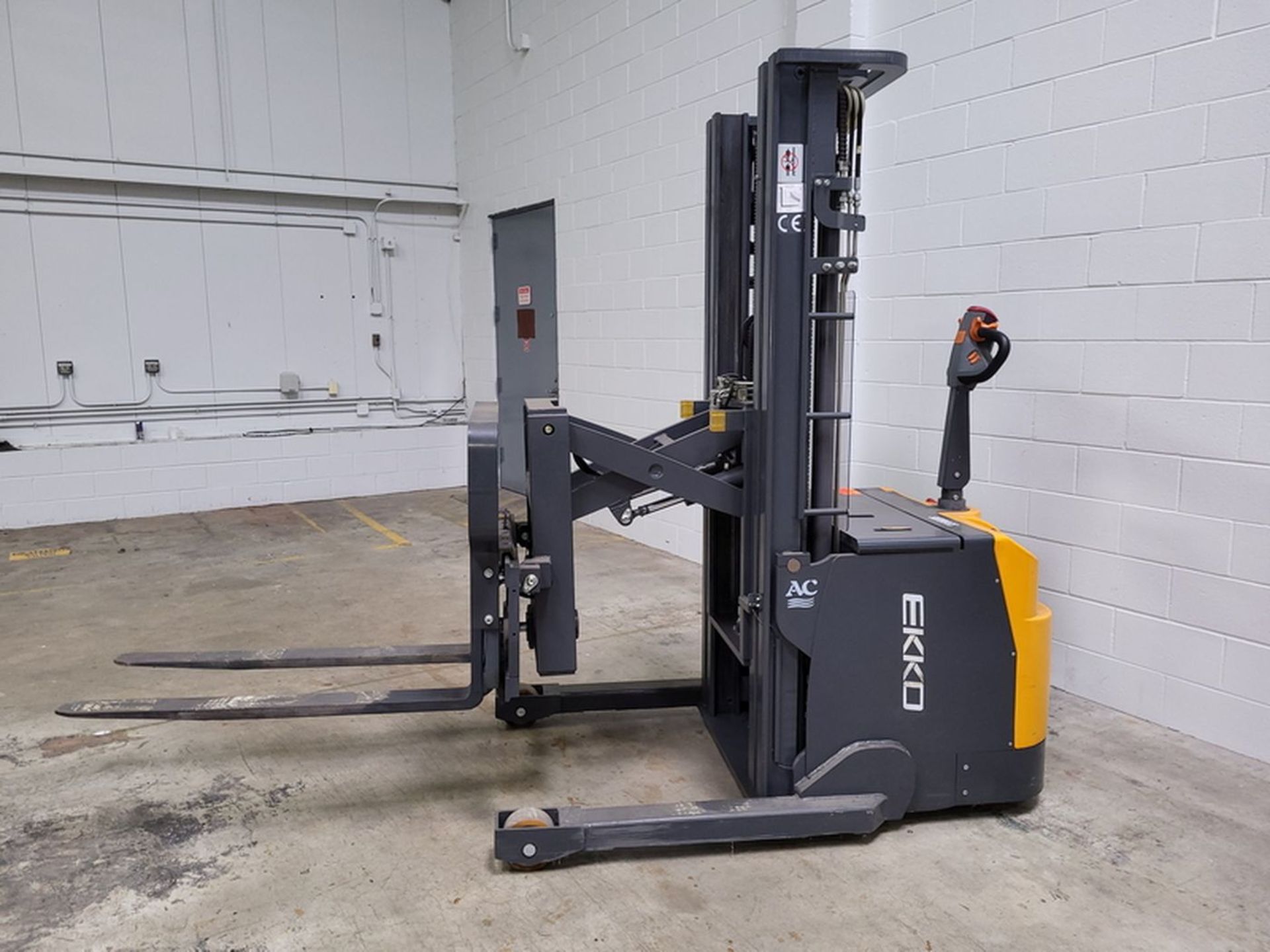 EKKO 3,300 lb. Cap. Model ERT5 Electric Walk-Behind Scissor Reach Stacker, S/N: EK2009ER0001/