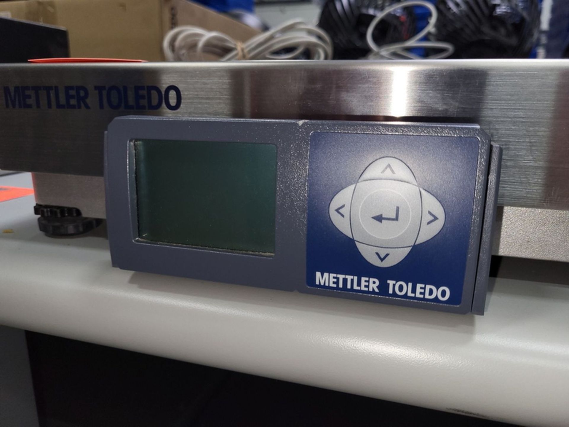Mettler Toledo Model BCA-222-30u Bench-Top Digital Letter and Parcel Legal for Trade Shipping Scale, - Image 2 of 2