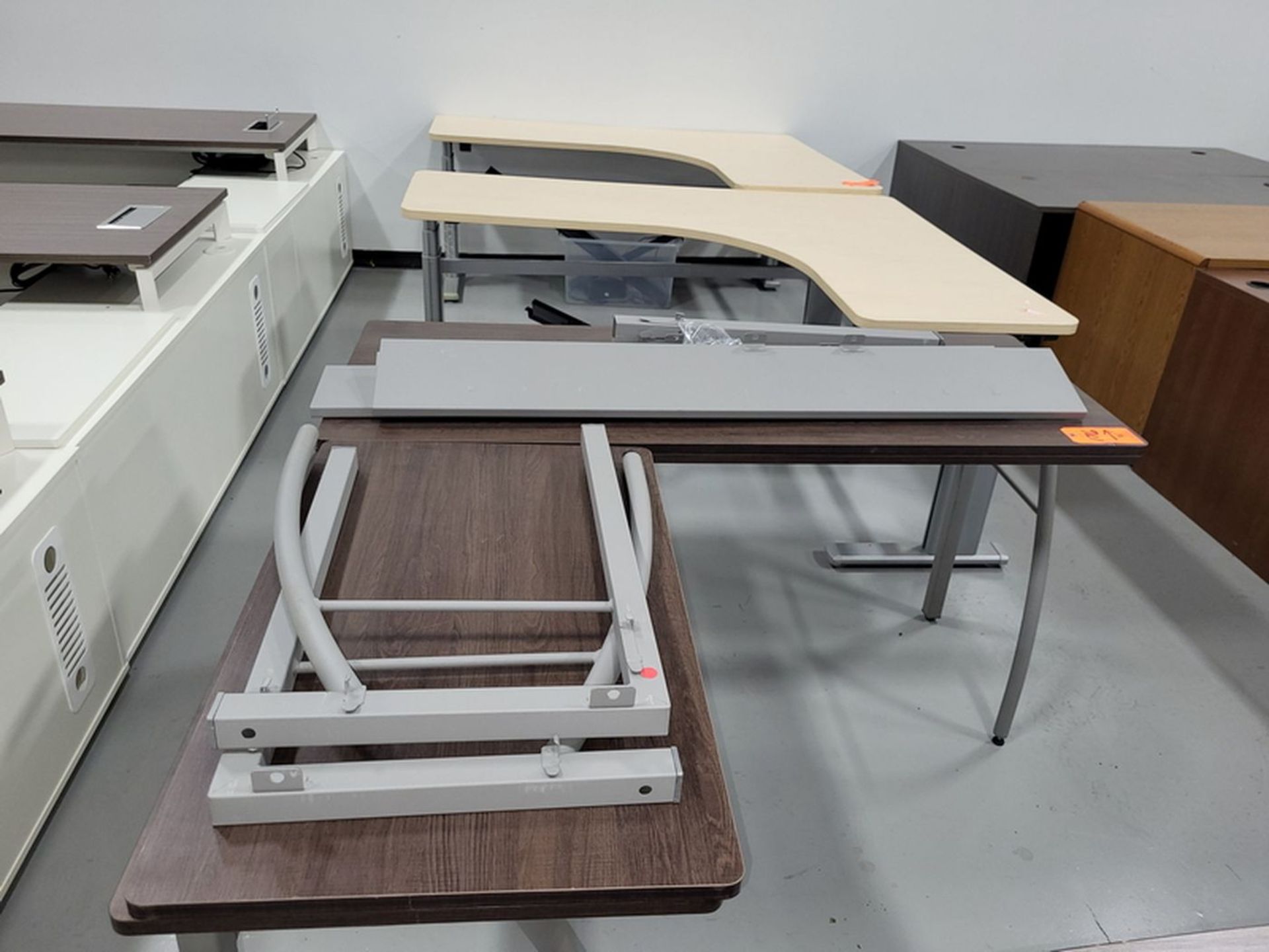 Lot - (3) Assorted L-Shaped Desks; - Image 4 of 4