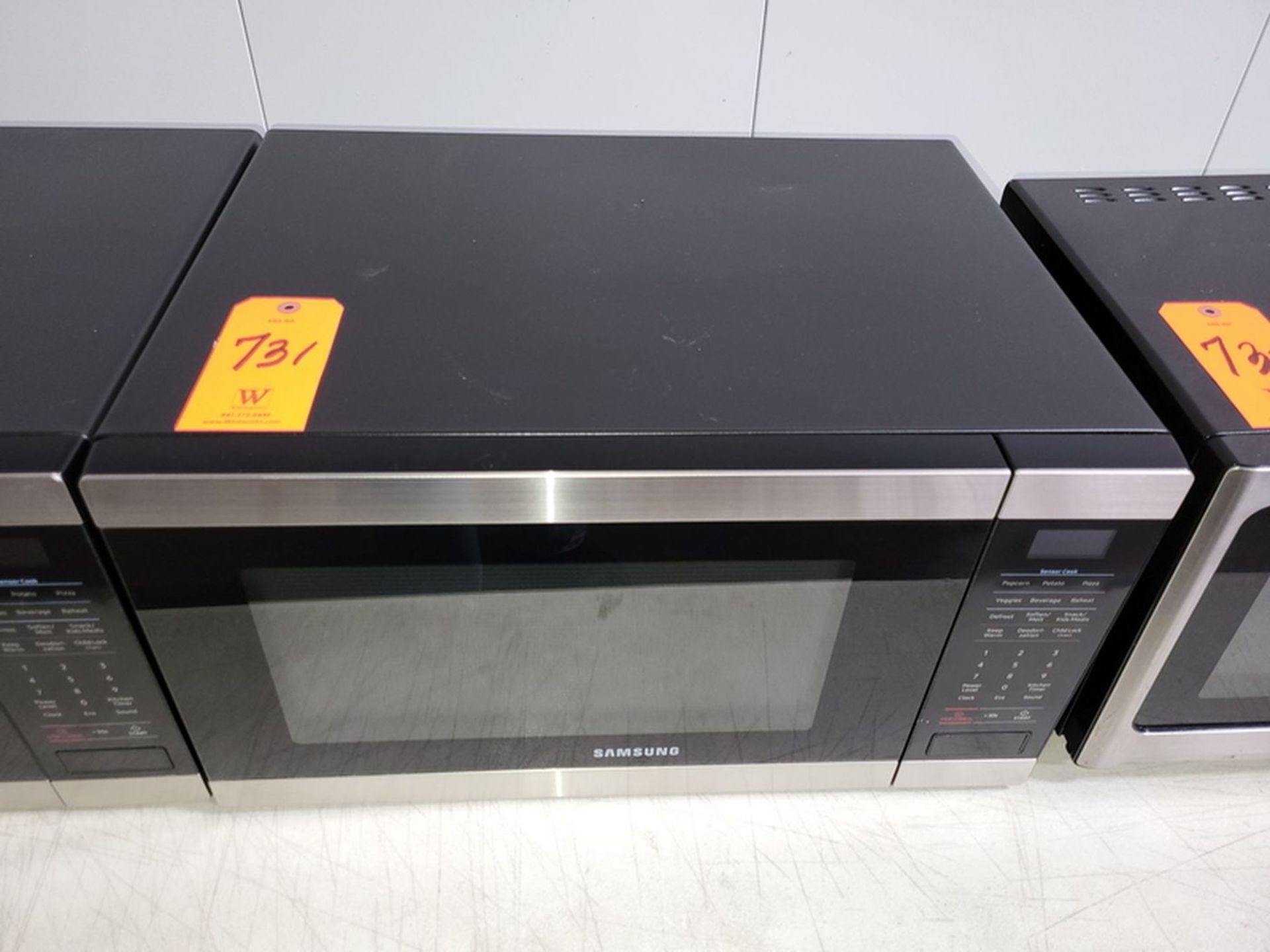 Samsung Model MS19M8000AS Microwave Oven, S/N: 0B3V7WRN608170E (2020); 120-Volt