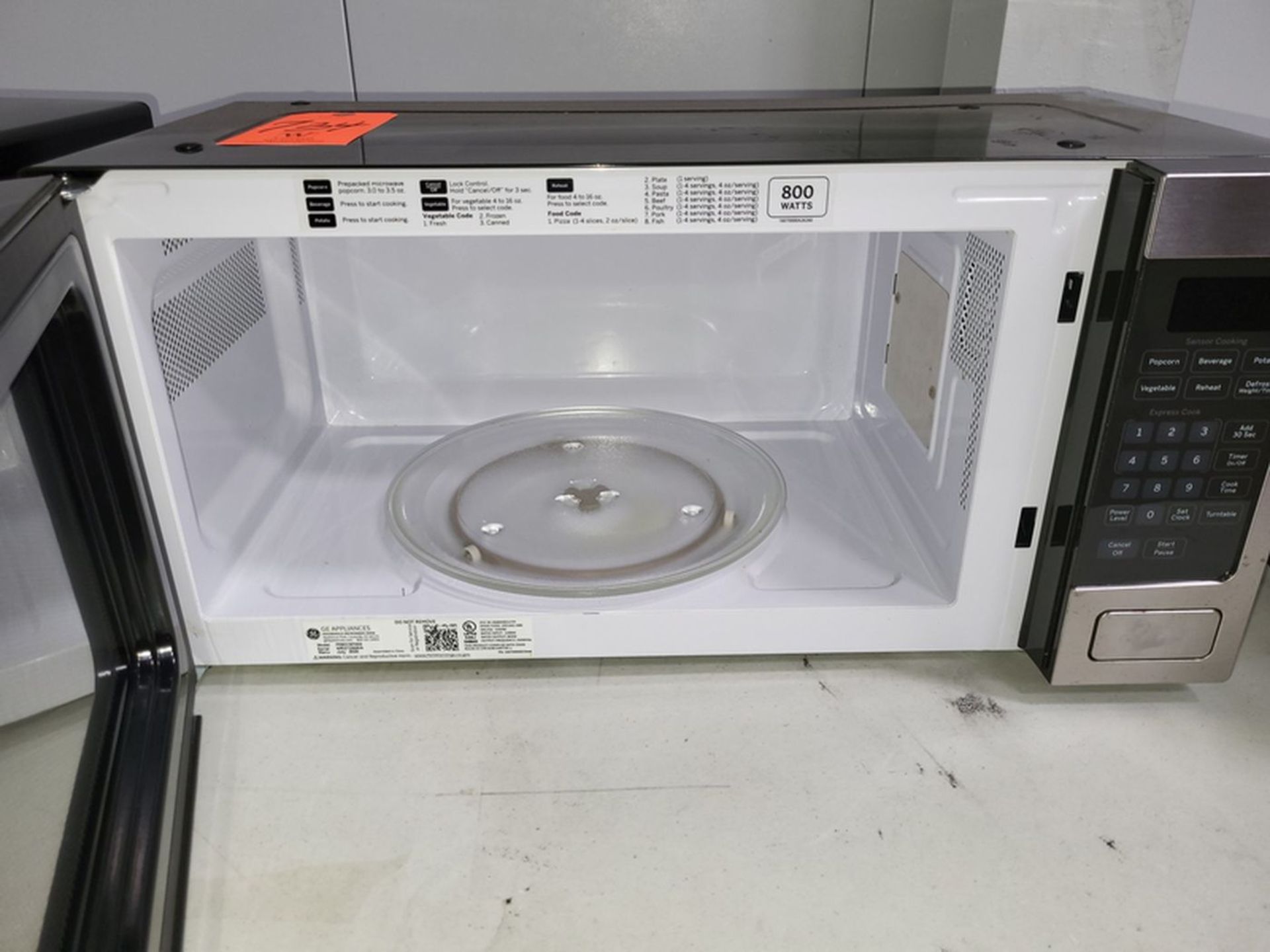 GE Commercial Microwave Oven; S/N: 340A976821107301100308; 120-Volt - Image 2 of 2