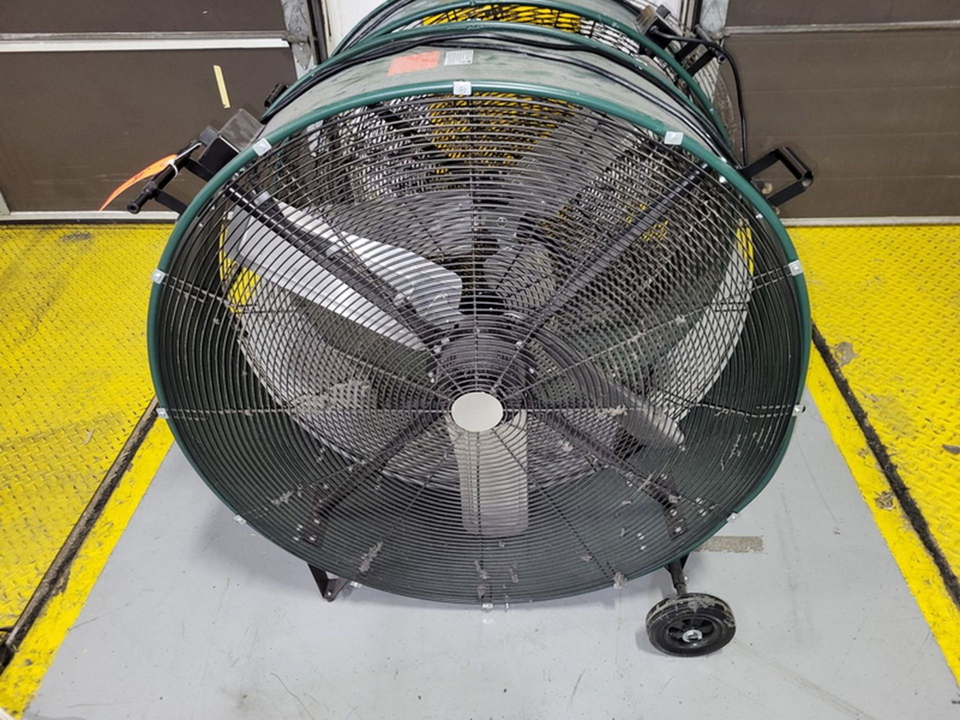 Lot - (2) King 36 in. Dia. 3-Speed Model SFDC-900BF0 Portable Shop Fans; (Not in Service) - Image 2 of 3