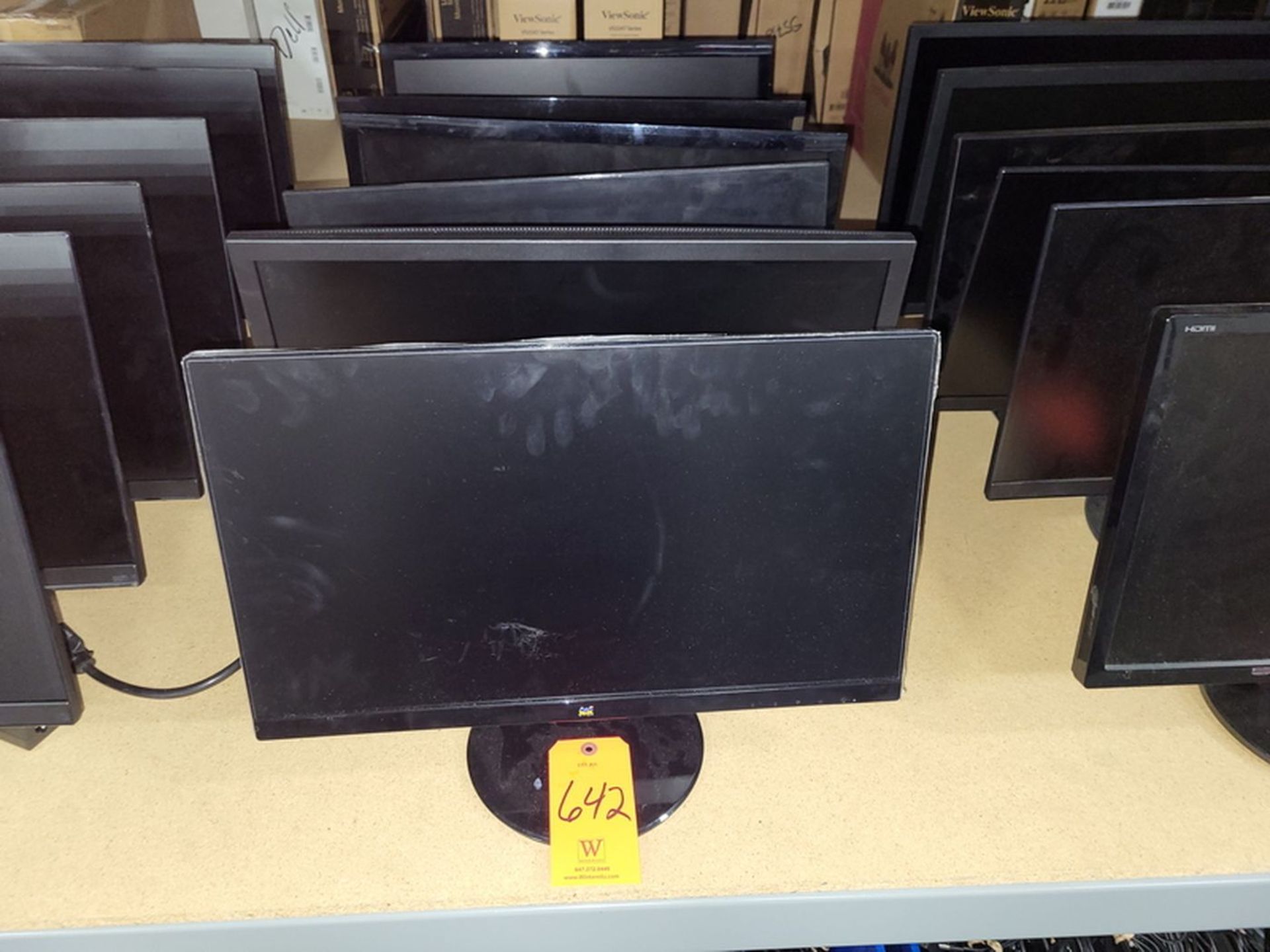 Lot - (6) Assorted (21 in. - 22 in.) Flat Screen PC Monitors;