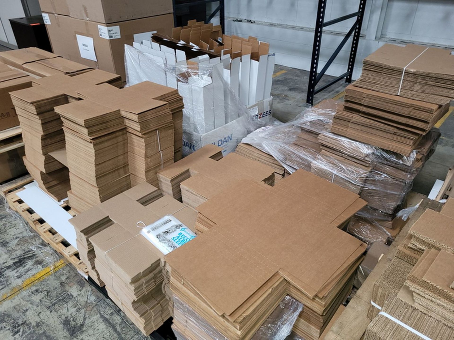 Lot - Shipping Materials, Tube Mailers, Etc.; on (23) Pallets - Image 4 of 4
