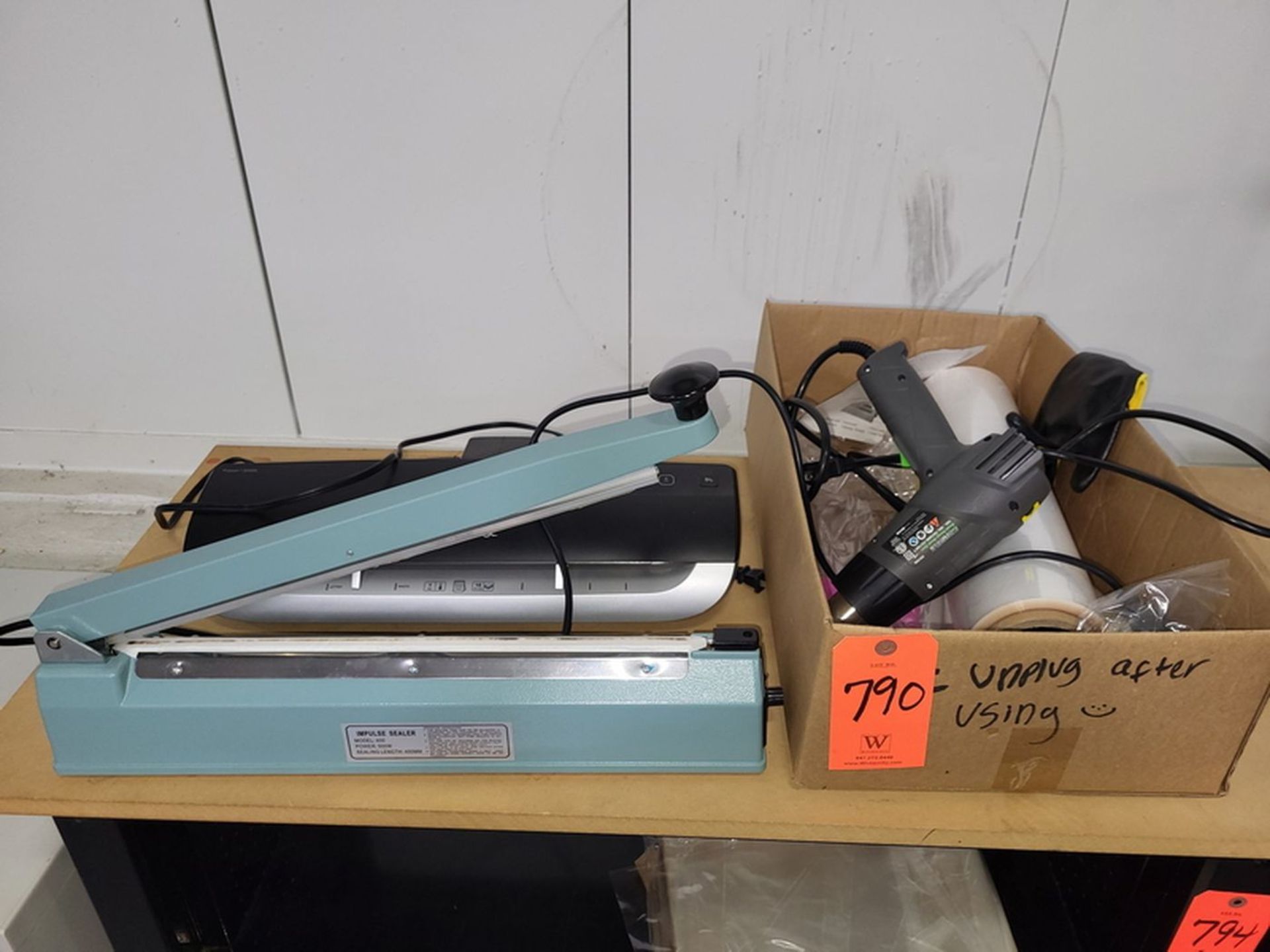 Lot - (1) Swingline GBC Fusion 3000L Laminator; (1) Model 400 Impulse Sealer & Genesis Dual-Temp