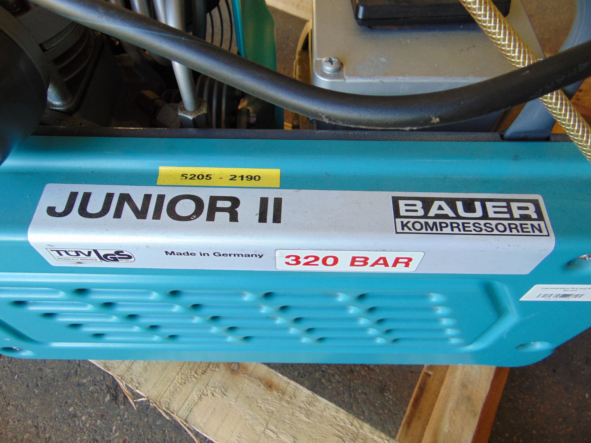 Bauer Junior II Portable Single Phase Electric Air Compressor - Image 8 of 11