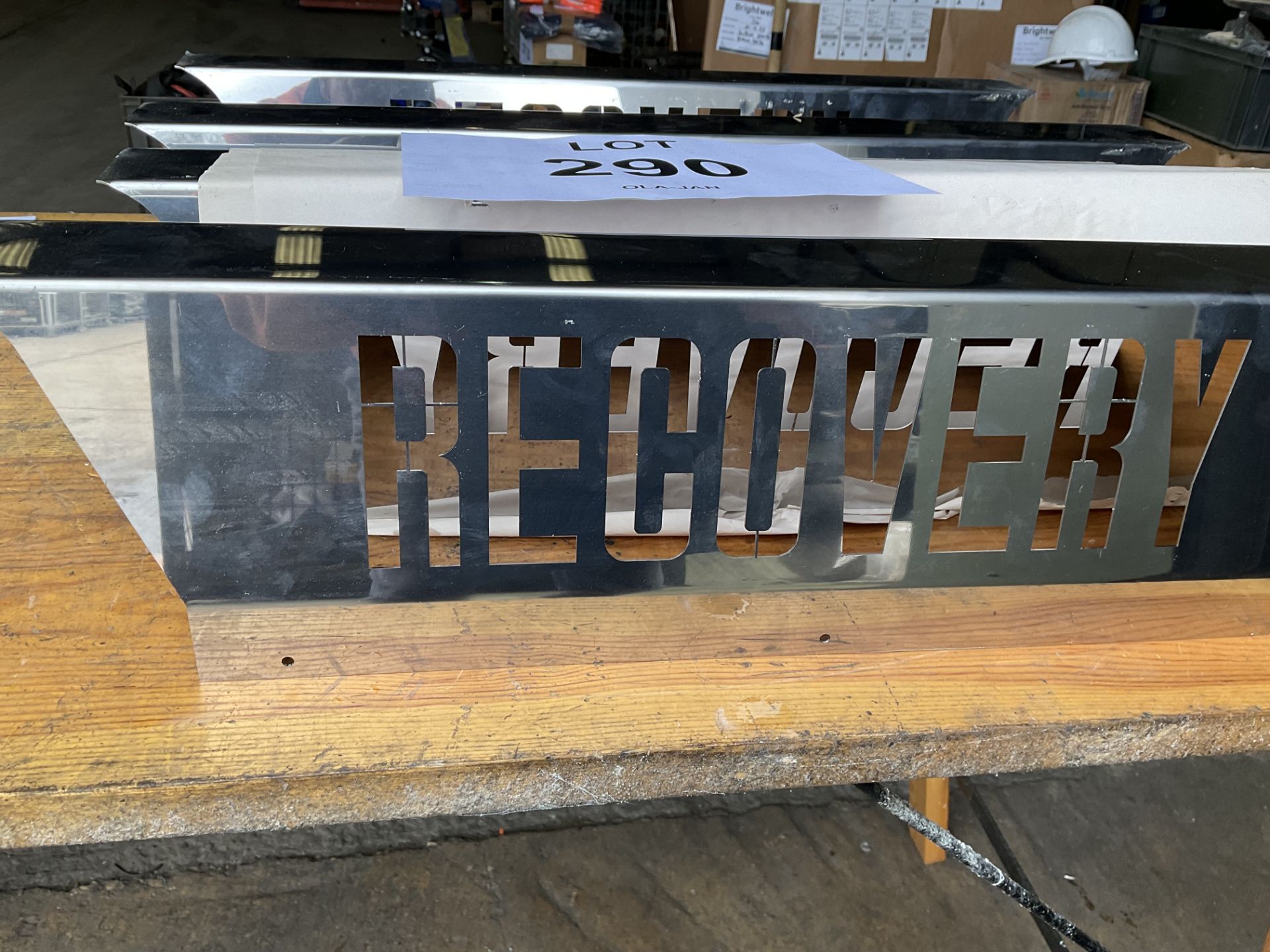 4X NEW UNISSUED VEHICLE STAINLESS STEEL RECOVERY SIGNS - Image 3 of 3