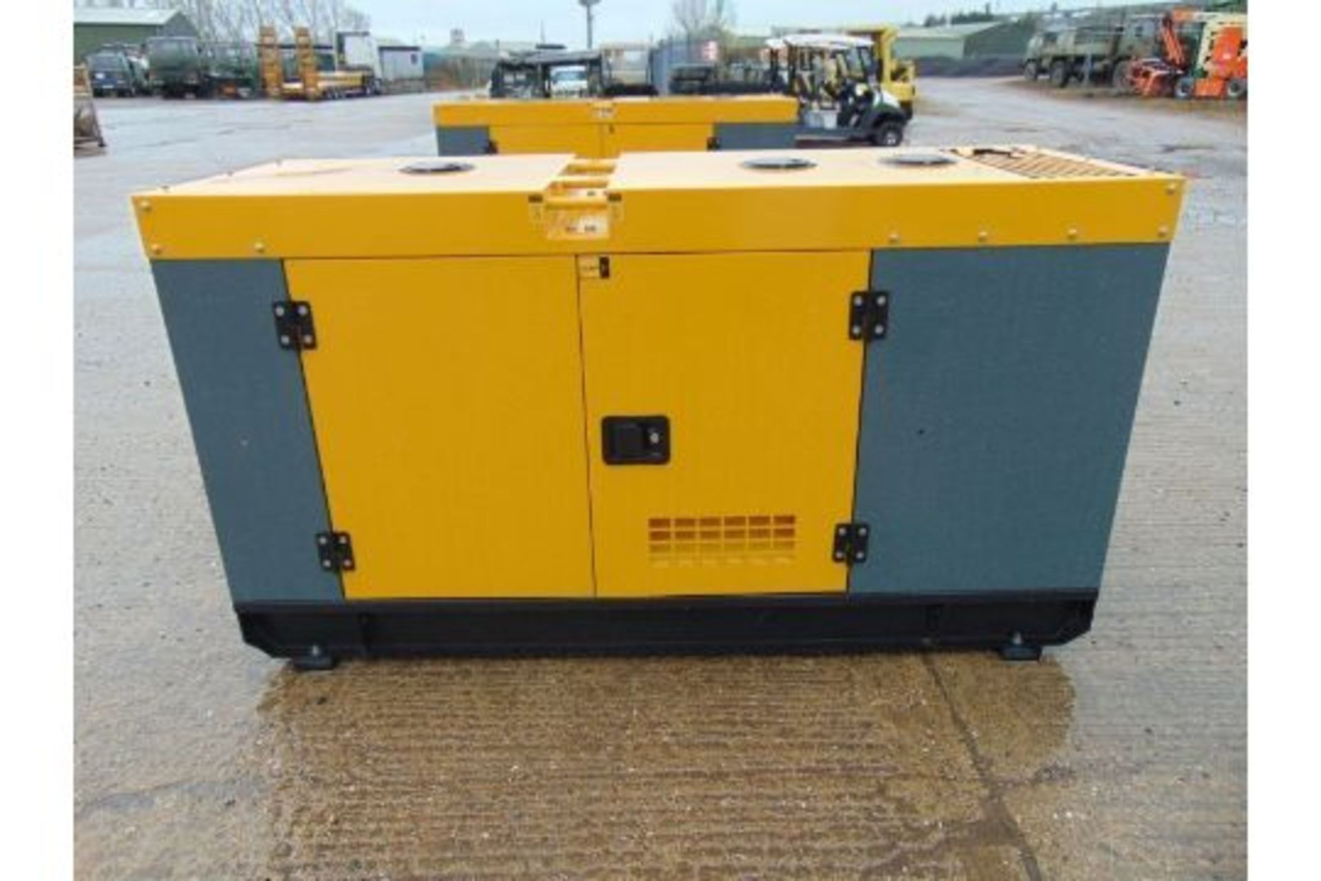 2022 NEW UNISSUED 60 KVA 3/1 Phase Silent Diesel Generator Set 400/240 volt - Image 4 of 16