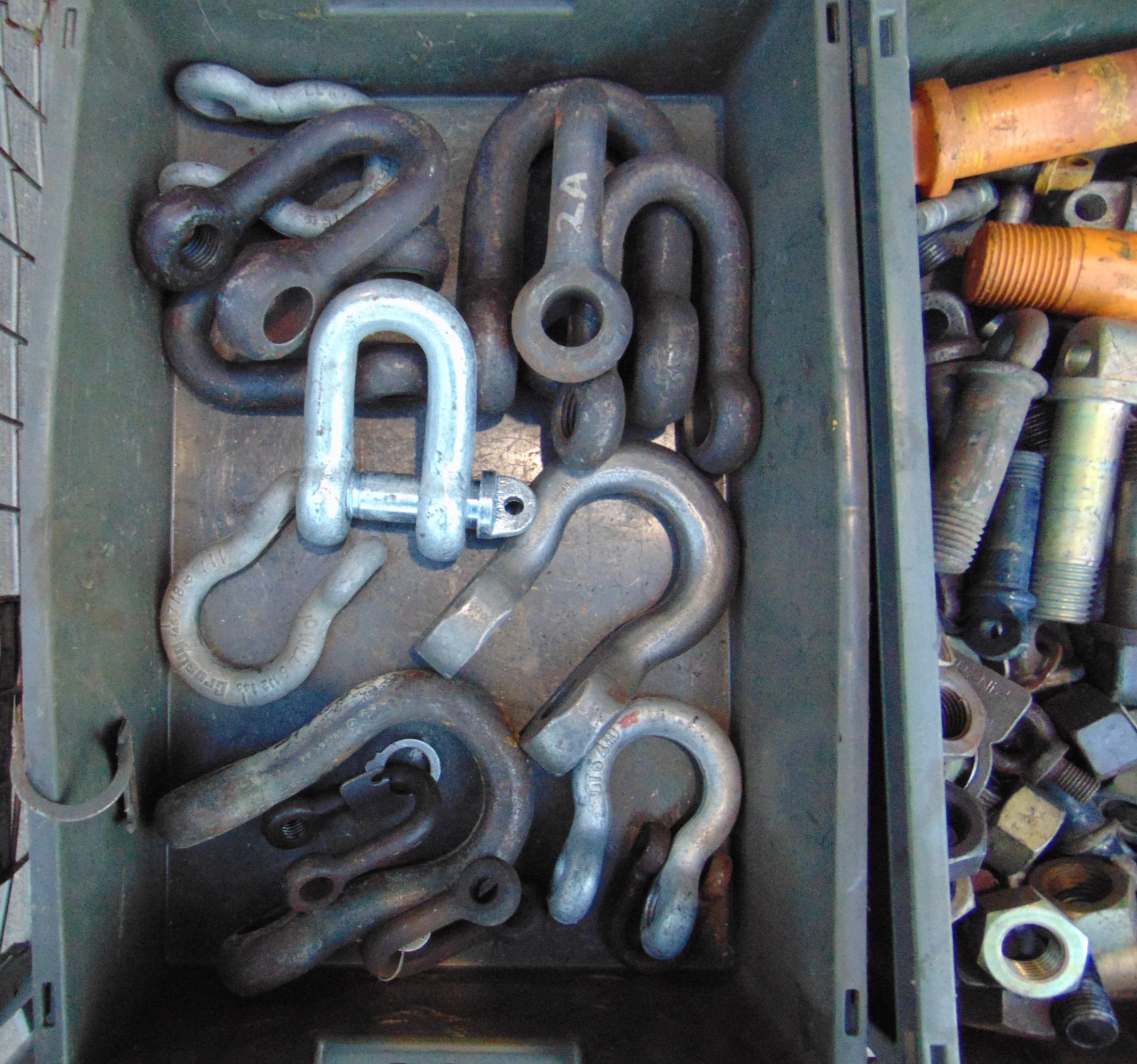 40 x Recovery D-Shackles & Pins - Various Sizes - Image 4 of 6