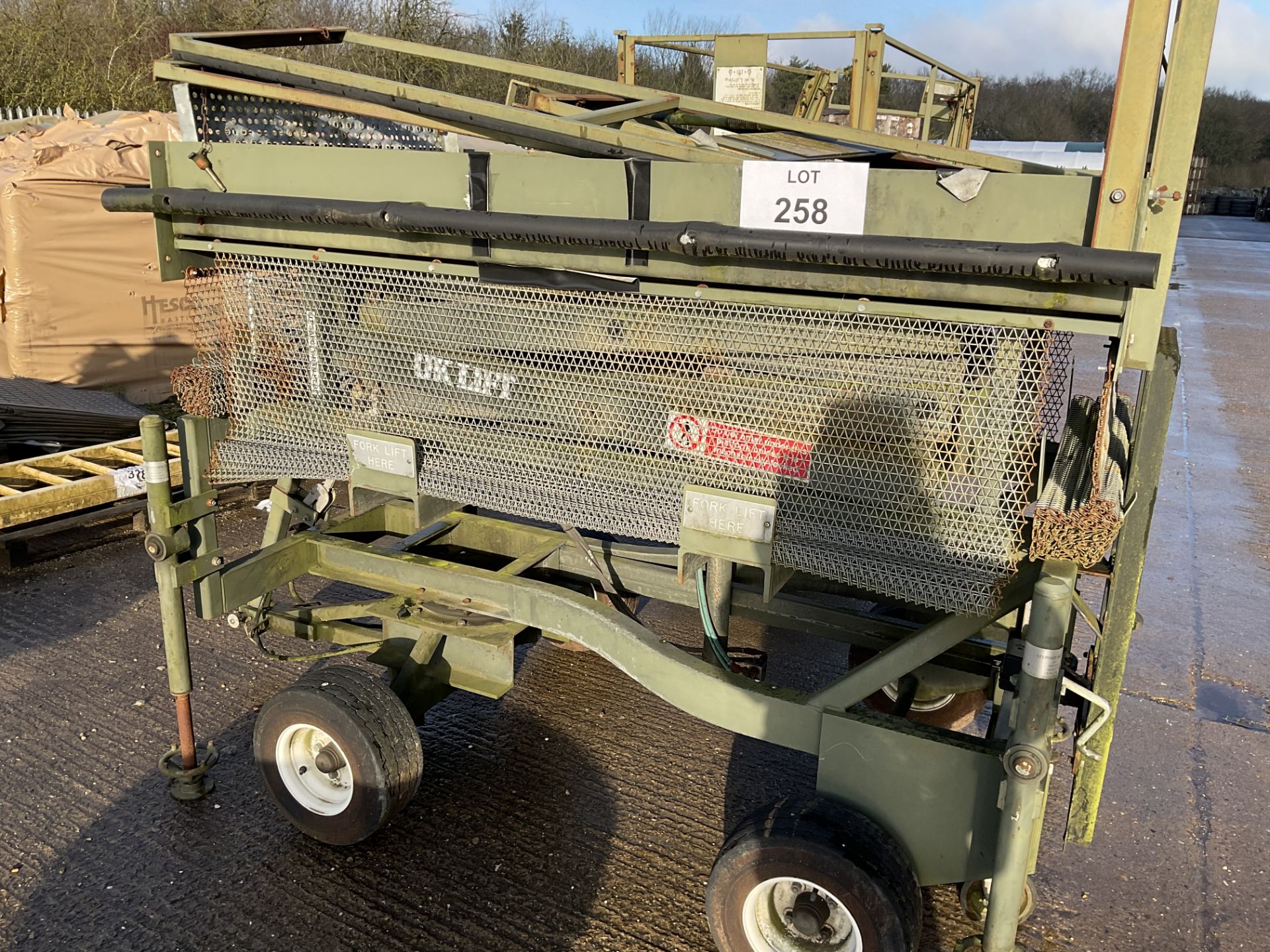 UK LIFT HYDRAULIC ACCESS PLATFORM FROM RAF