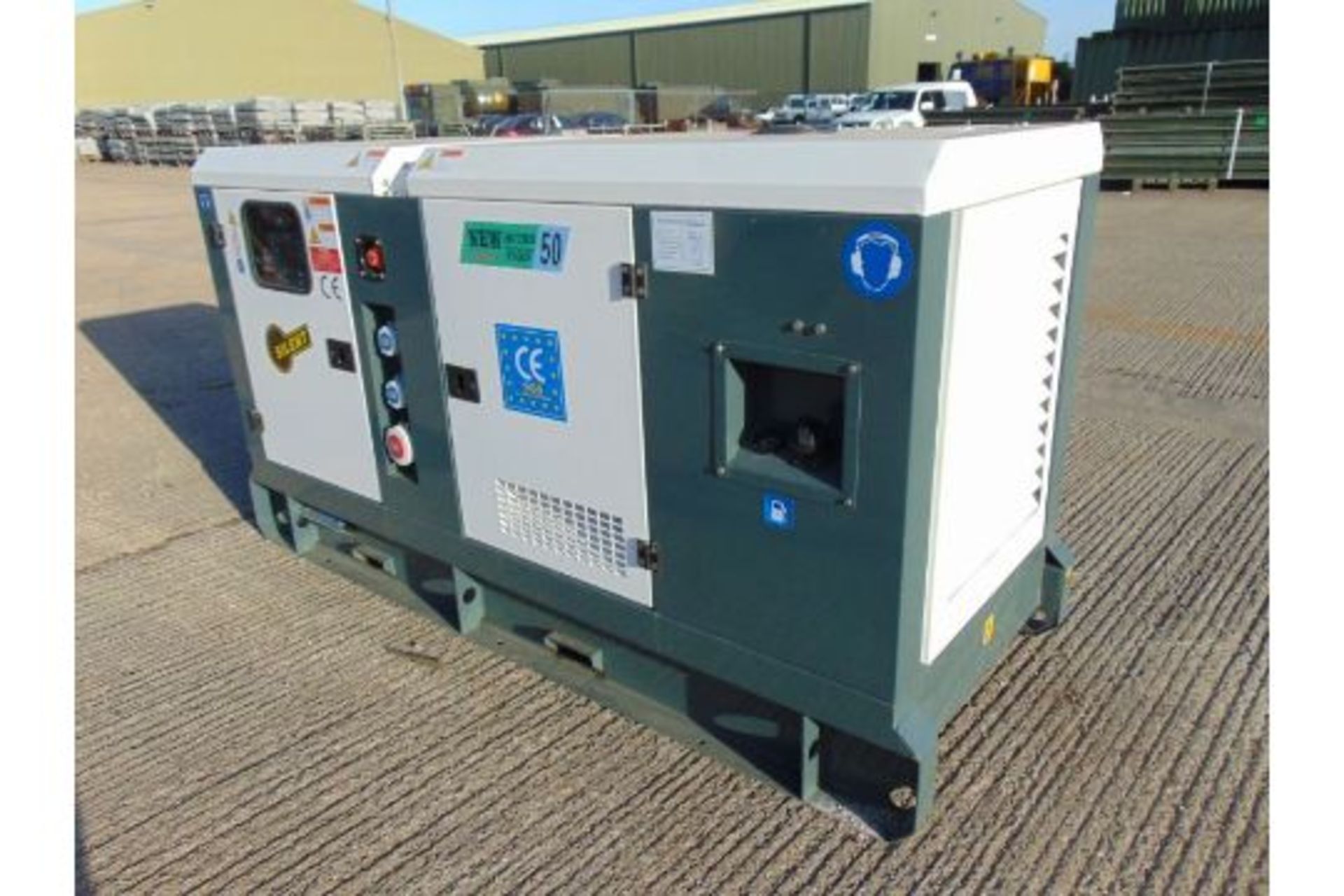 2022 NEW UNISSUED 50 KVA 3/1 Phase Silent Diesel Generator Set 400/240 volt - Image 4 of 14