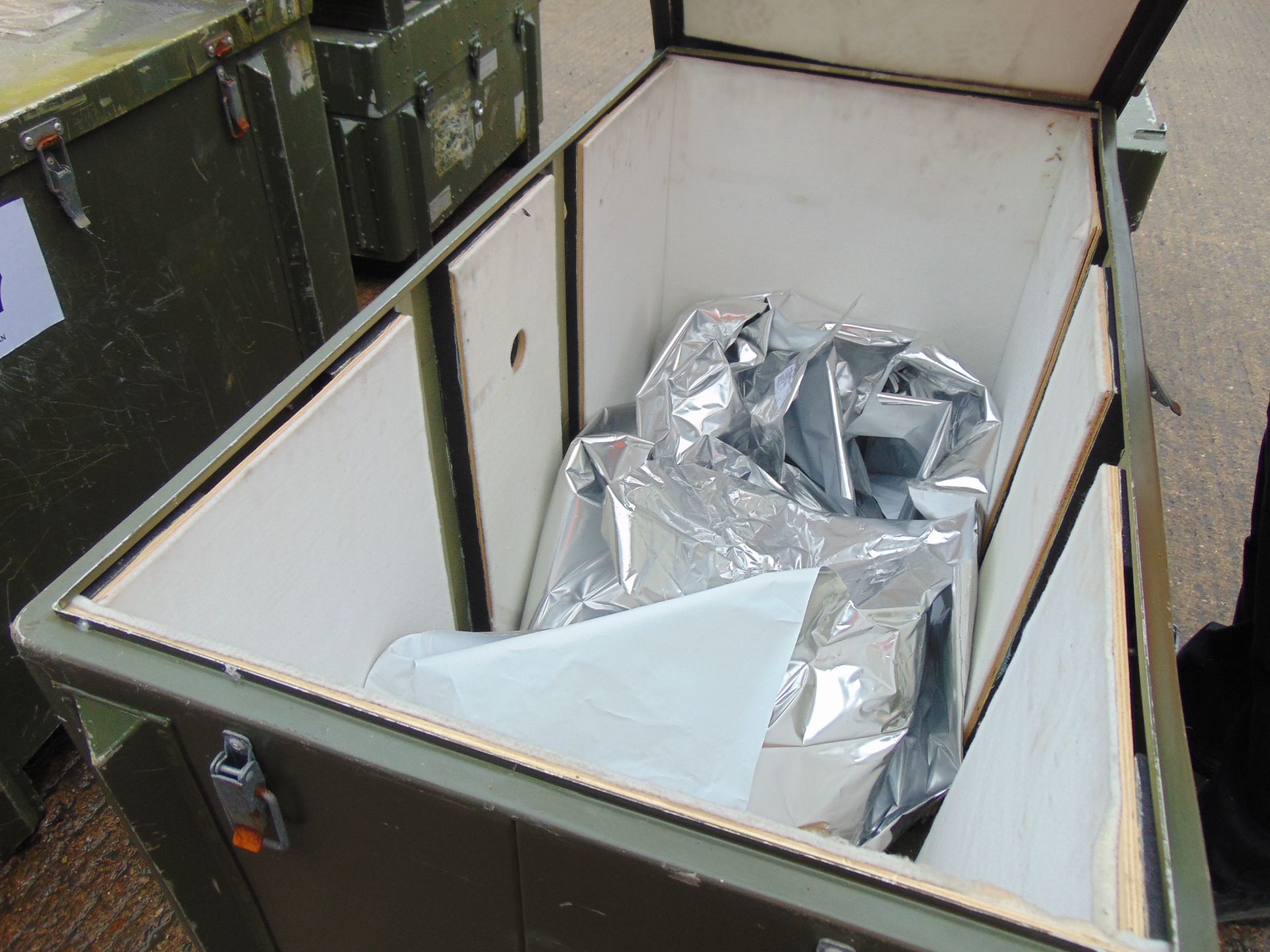 MOD Aluminium Stackable Storage Container - Image 3 of 3