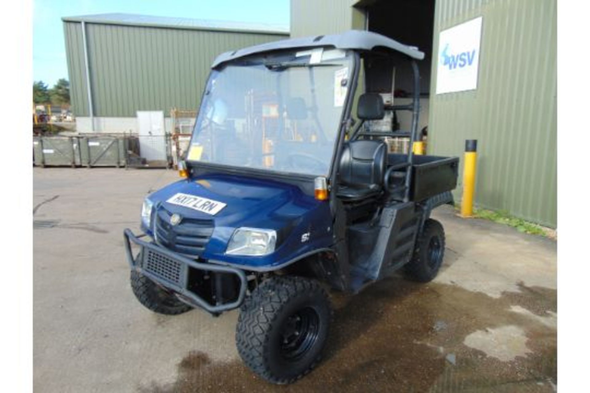 2017 Cushman XD1600 4x4 Diesel Utility Vehicle - Image 4 of 20