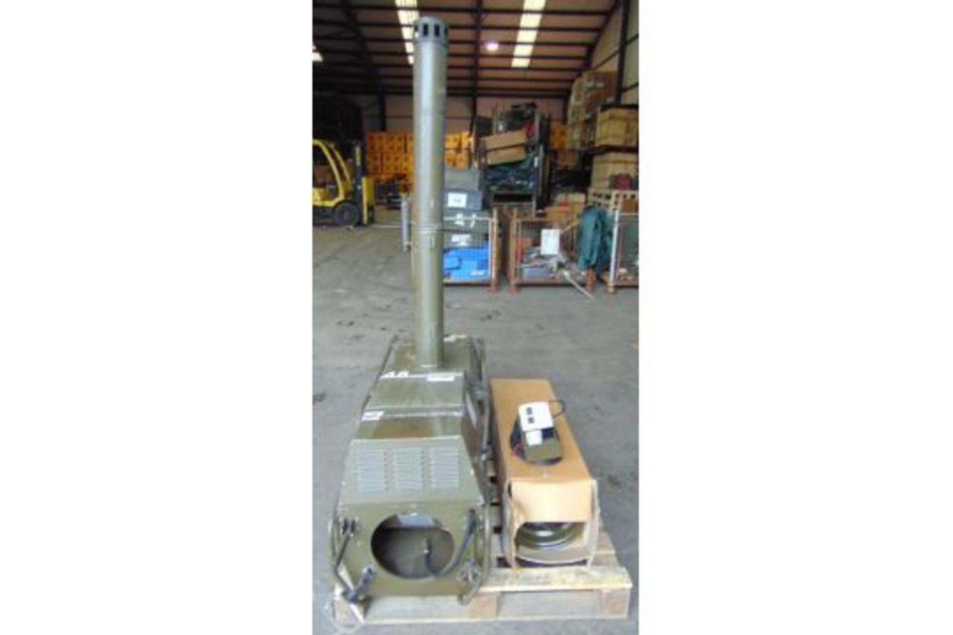 MoD Reserve Stock Dantherm VAM 15 Portable Workshop/ Building Heater 240 Volt c/w Accessories - Image 7 of 17