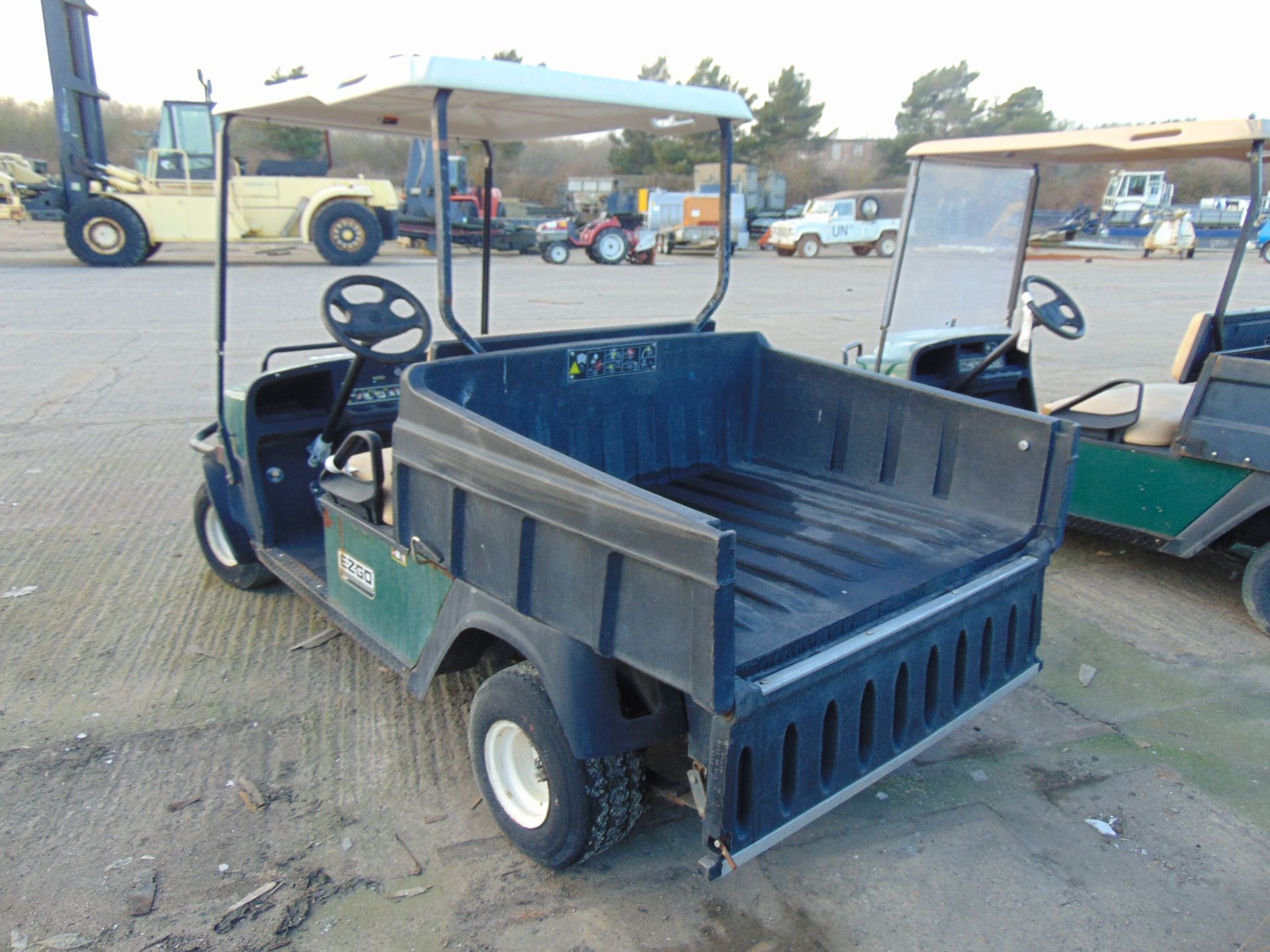 EZGO MPD Turf Master Truck with Tipping Body Batteries and on Board Charger 1700 hrs only - Image 6 of 13