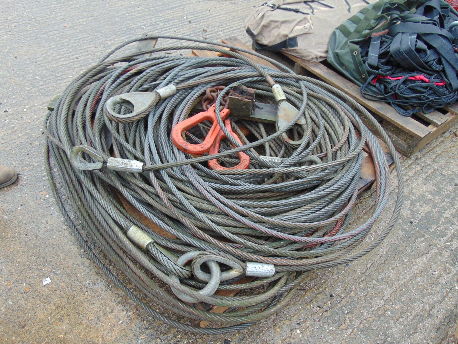 1 x Pallet Steel Winch Rope, Lifting Chains etc - Image 3 of 4