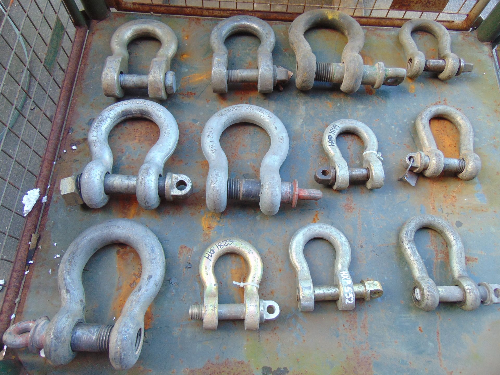 12 x 25 / 10 ton Recovery D Shackles - Image 2 of 7