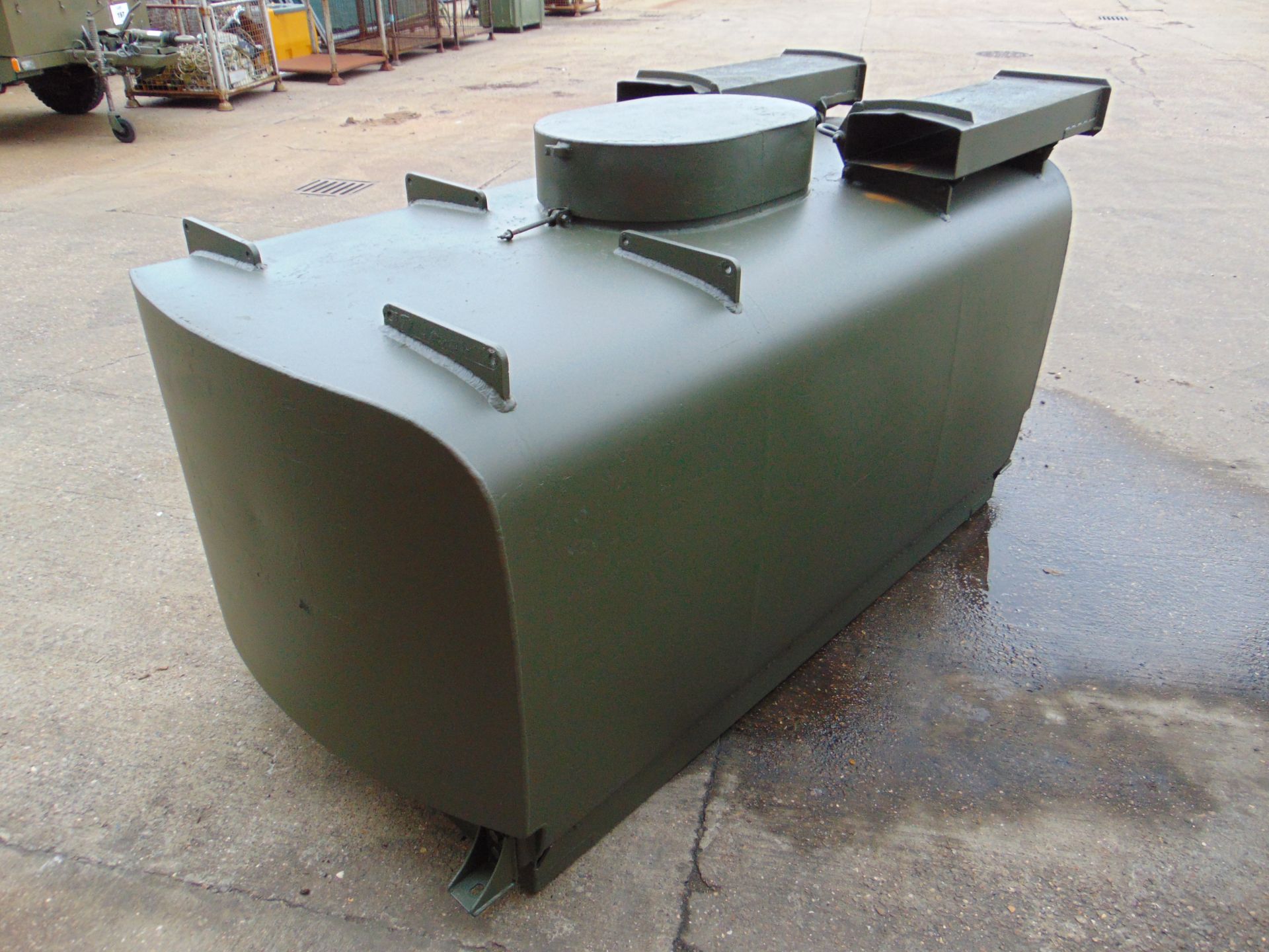 Gloster Saro 2,200 Ltr Aluminium Fuel / Fluid Distribution Tank - Image 5 of 14