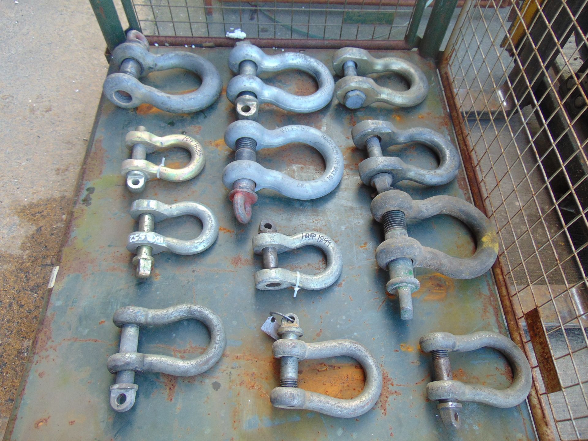 12 x 25 / 10 ton Recovery D Shackles - Image 3 of 7