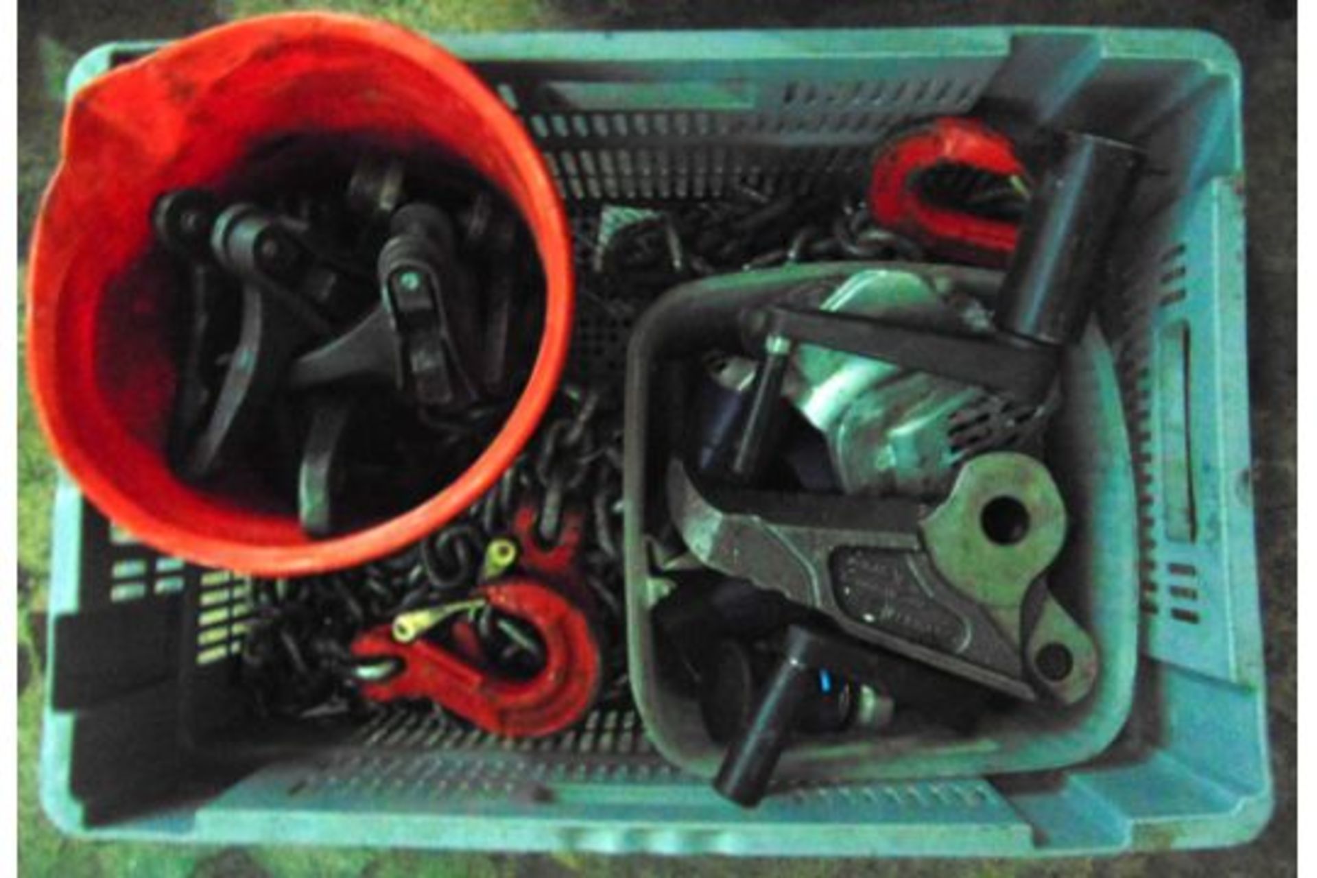 Assortment of Jaws of Life Accessories inc Chains, Clutches, Latch Hooks ect - Image 5 of 5