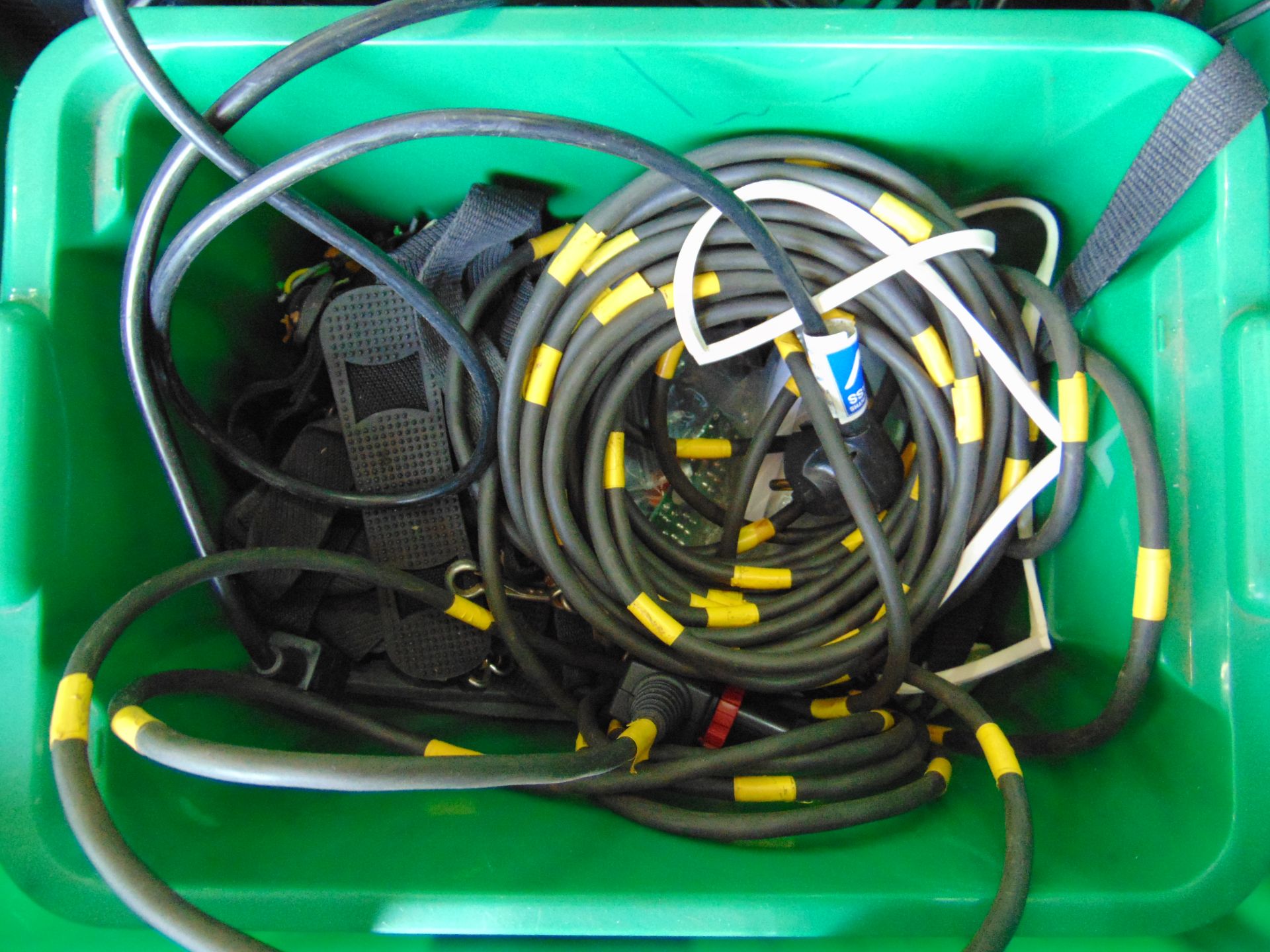 Assortment of Various Chargers, Cables and Lamp Spares ect. - Image 6 of 7