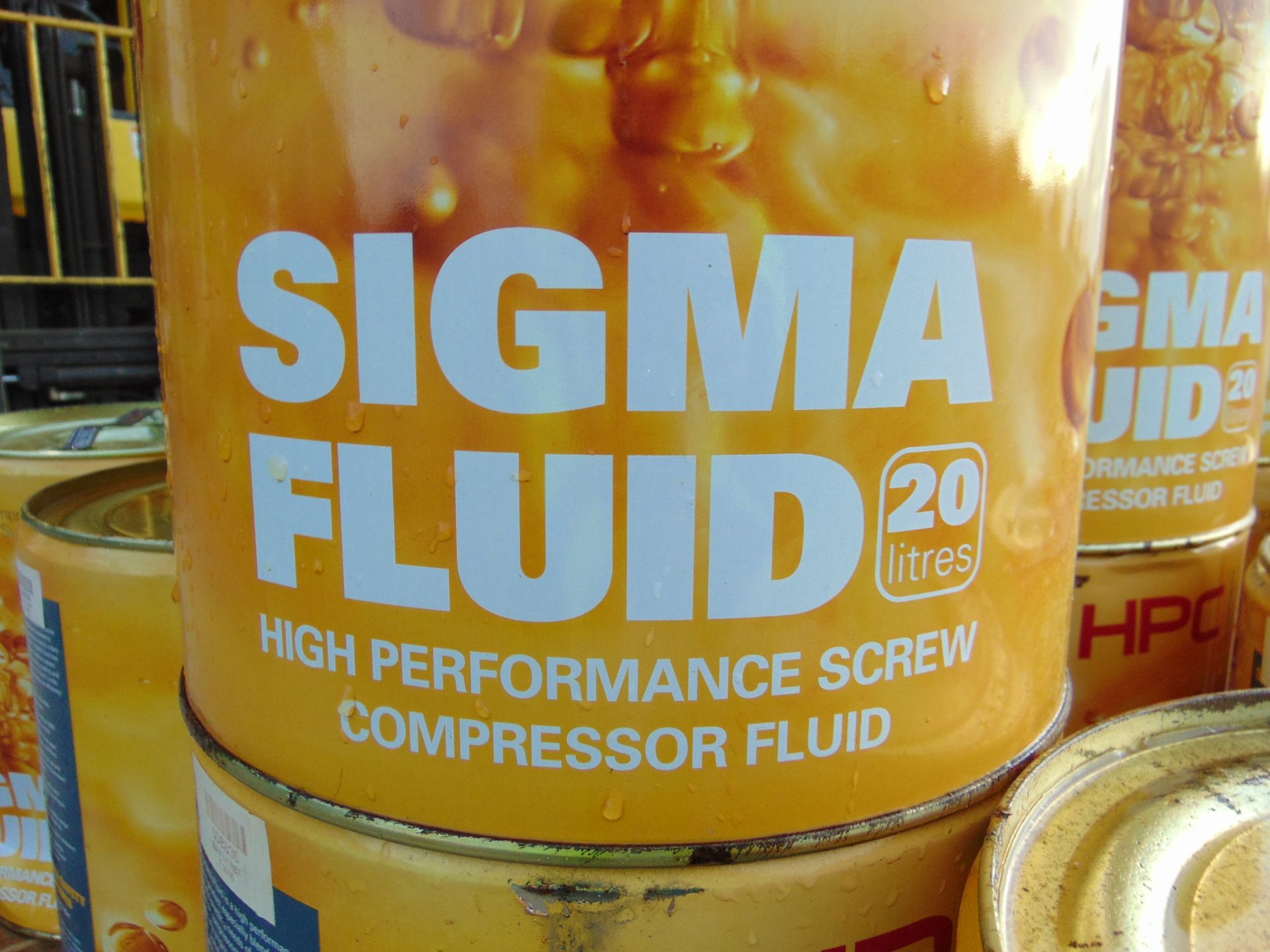 18 x 20 Litre Drums of Sigma HPC High Performance Screw Compressor Fluid. - Image 3 of 4