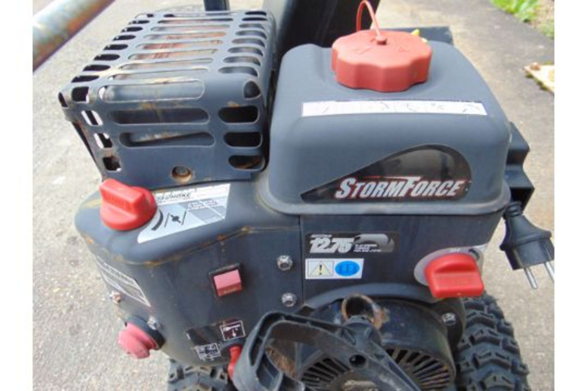 Recent release from the NHS a Ariens Sno-Tek 22 Electric Start Snow Blower - Image 6 of 9