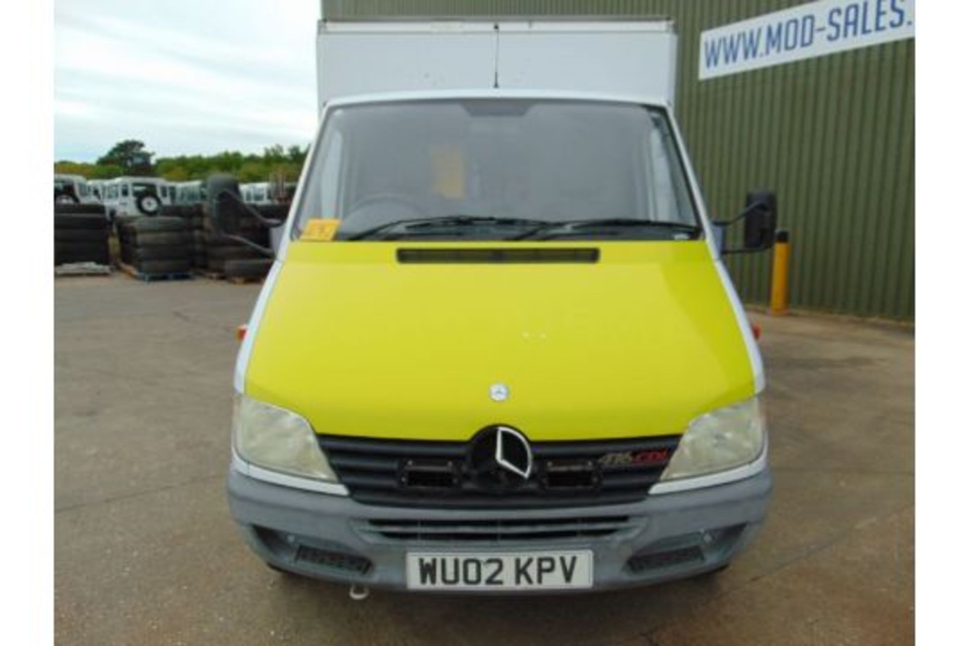 Recent Released by Atomic Weapons Establishment a 2002 Mercedes 418 CDi Ambulance ONLY 32,825 Miles - Image 2 of 34