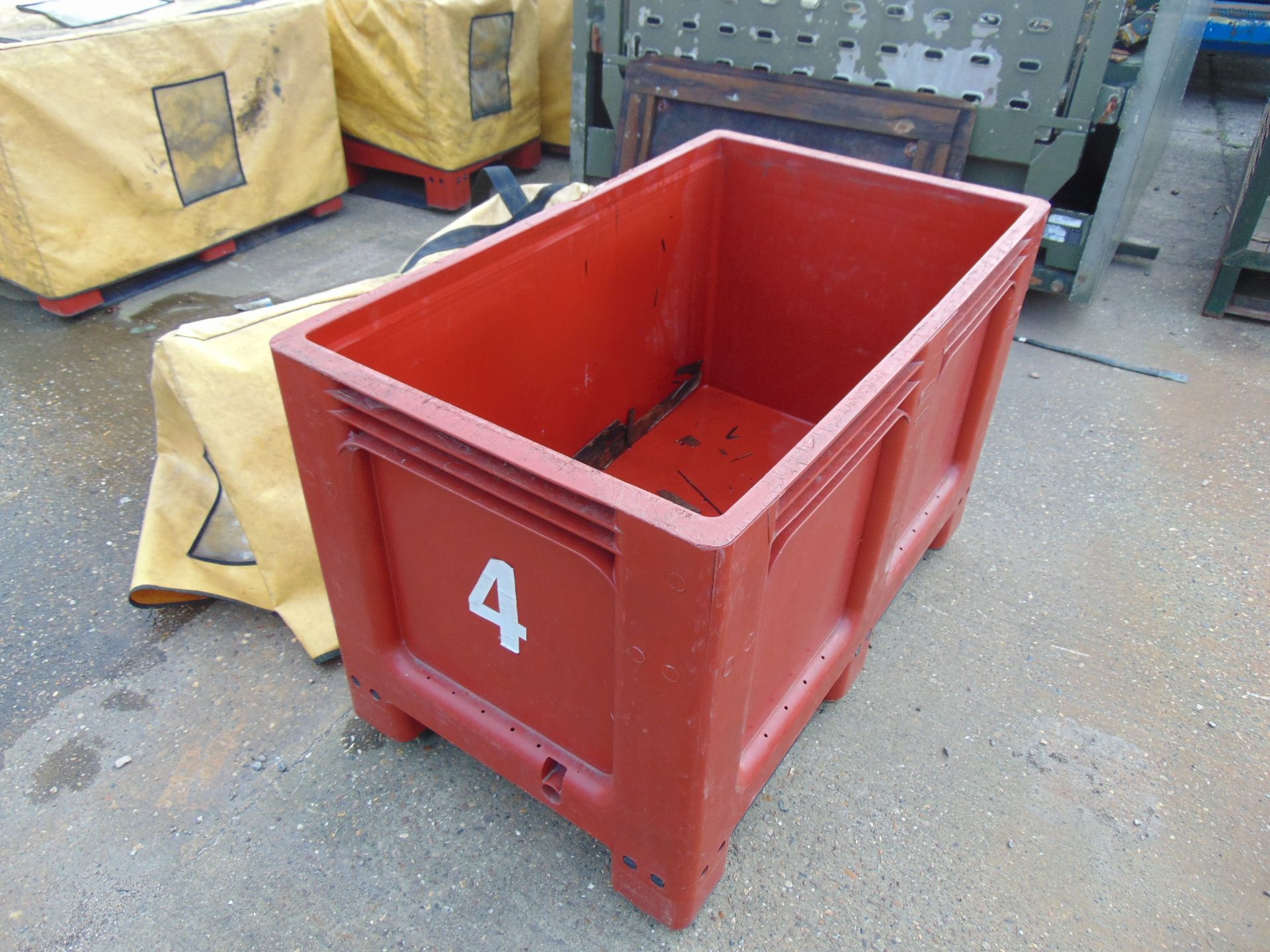 Plastic Storage Pallet Box Container c/w Cover, Size 105cm x 65cm x 70cm - Image 3 of 6