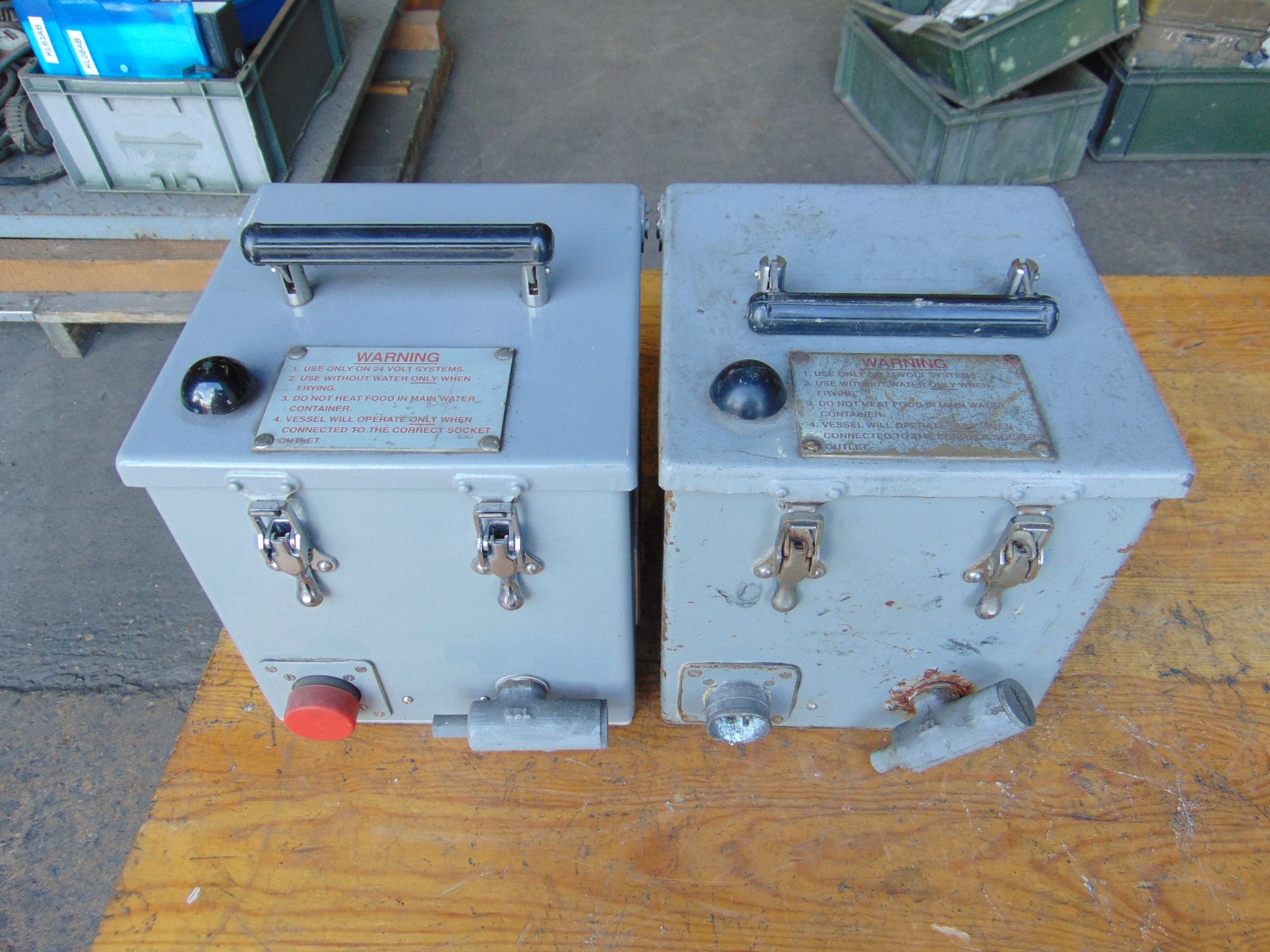 2 x British Army Electric Cooking Vessel No.1 Mk2 - Image 2 of 4