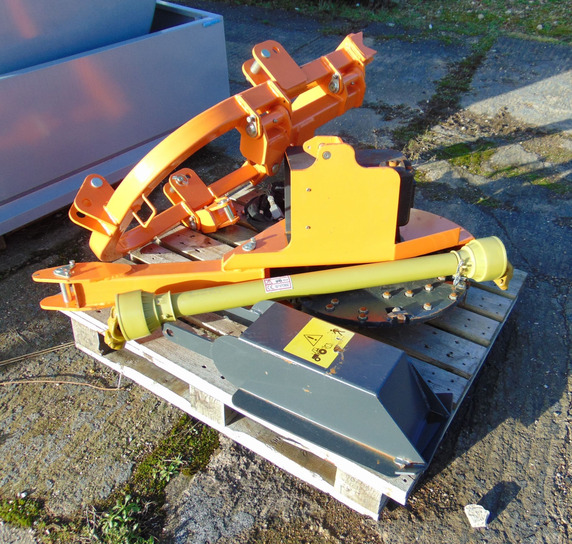 New Unused Hardlife SG24 3-Point Linkage Stump Grinder w /PTO Shaft as shown - Image 13 of 14