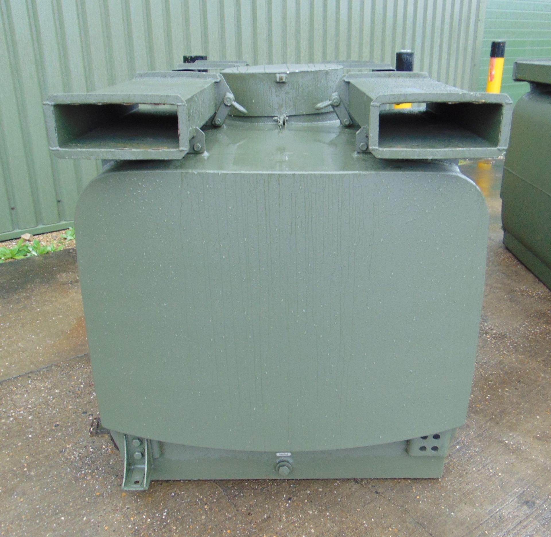 Gloster Saro 2,200 Ltr Aluminium Fuel / Fluid Distribution Tank - Image 2 of 15