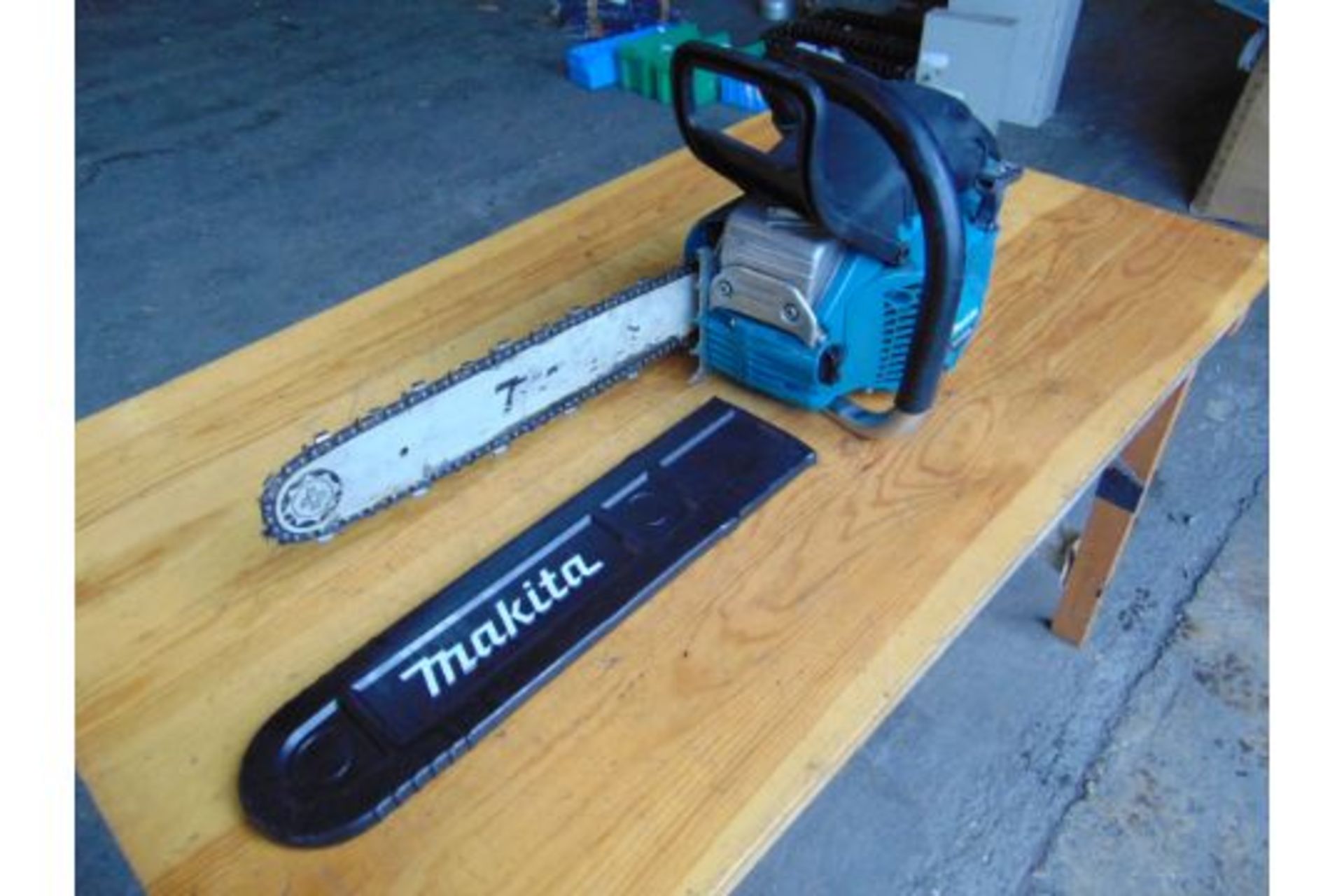 Makita DCS 5030 50CC Chainsaw c/w Chain Guard from MoD. - Image 2 of 5