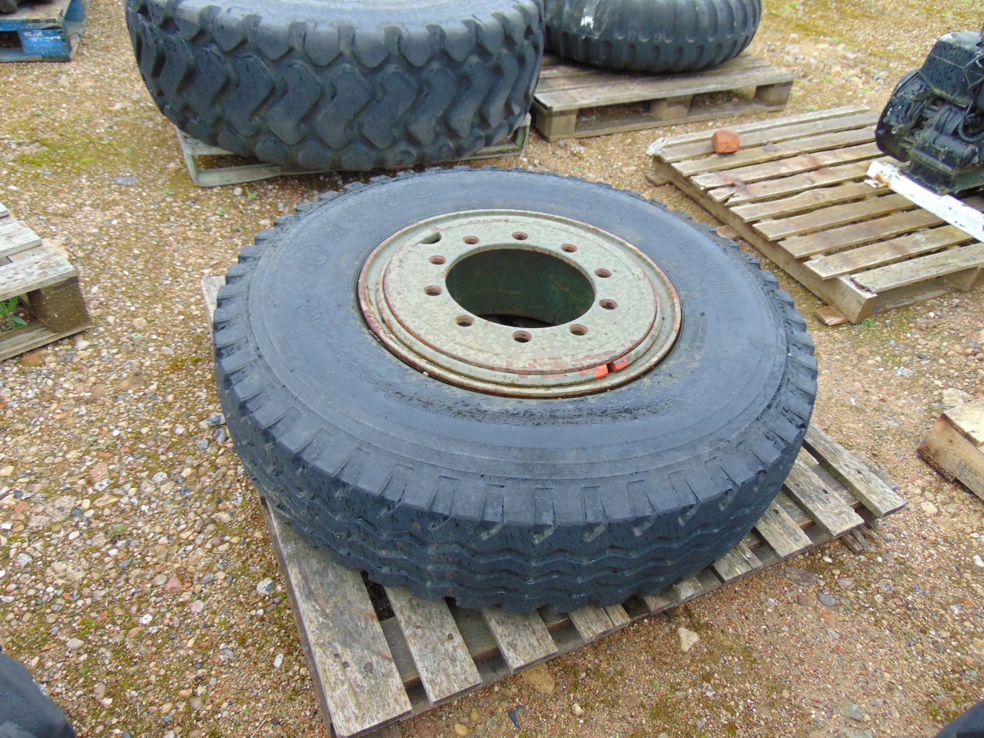 18 x Various Tyres and Spare Wheels Inc Michelin, Continental, Goodyear etc - Image 8 of 20