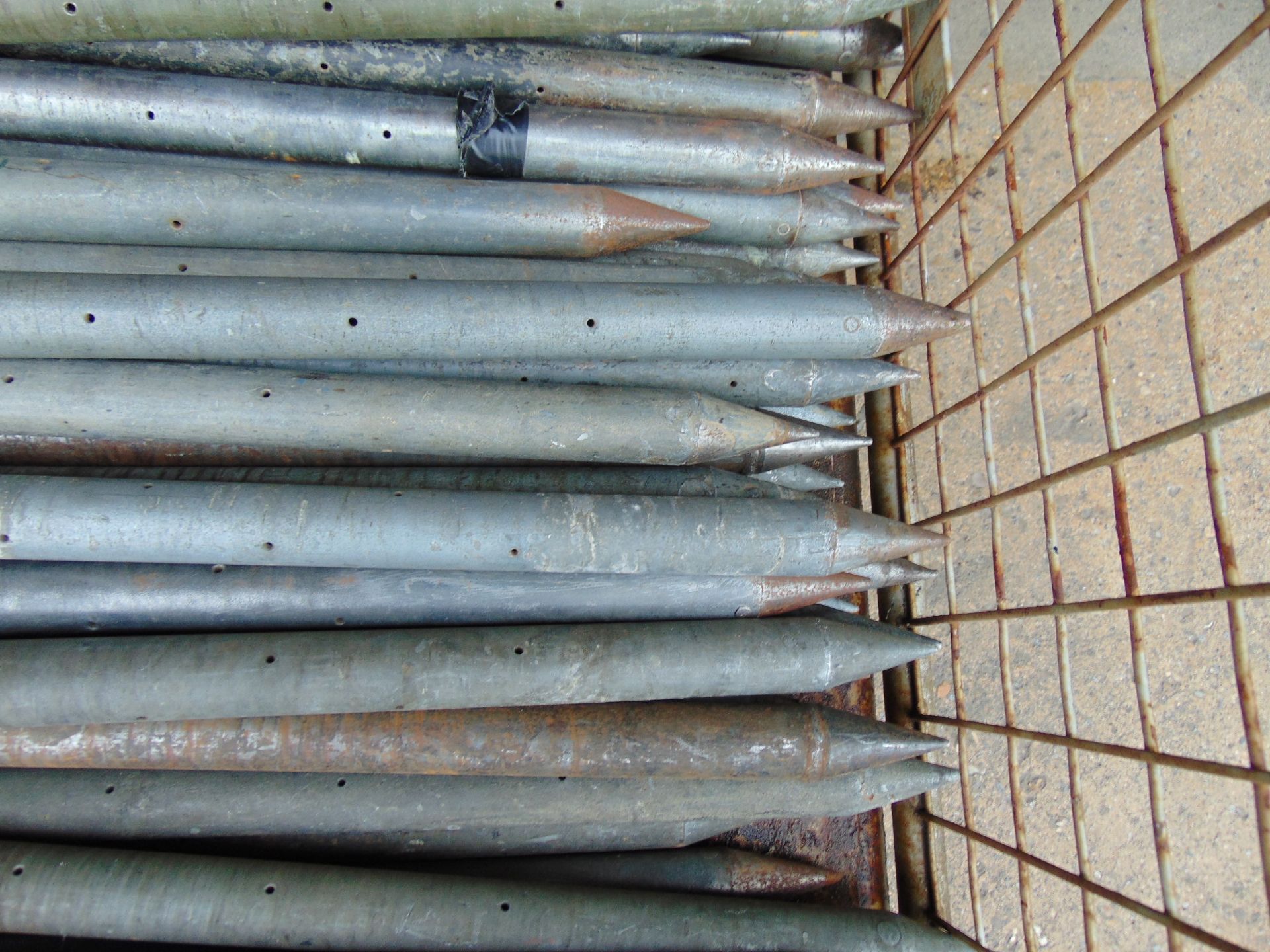 64 x 3ft Galvanised Earth Spikes - Image 6 of 7