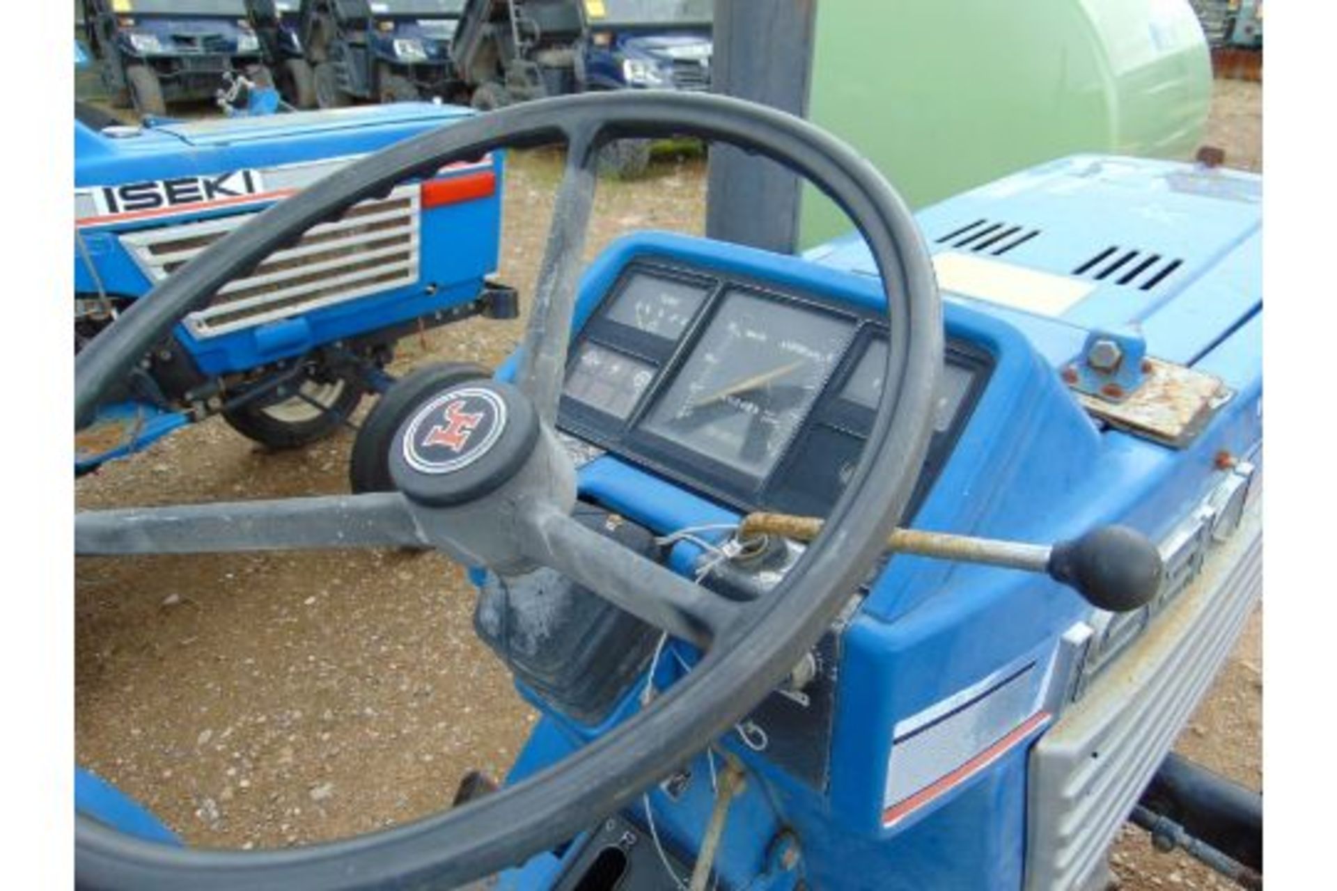 Iseki TL2500 2WD Compact Tractor c/w Rotovator ONLY 2692 HOURS! - Image 8 of 10