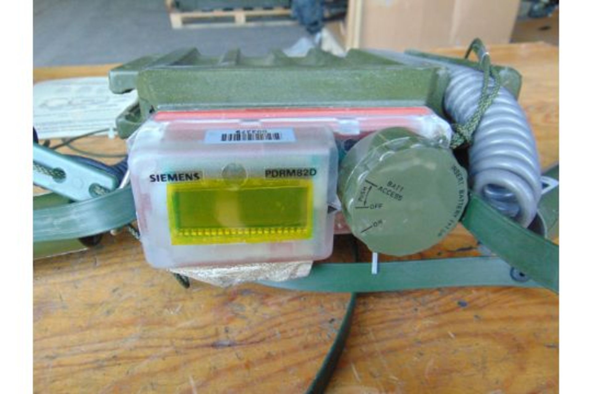 Portable Dose Rate Meter W/ Probe, Audible Indicator, Carry Strap & Operations Card - Image 4 of 8