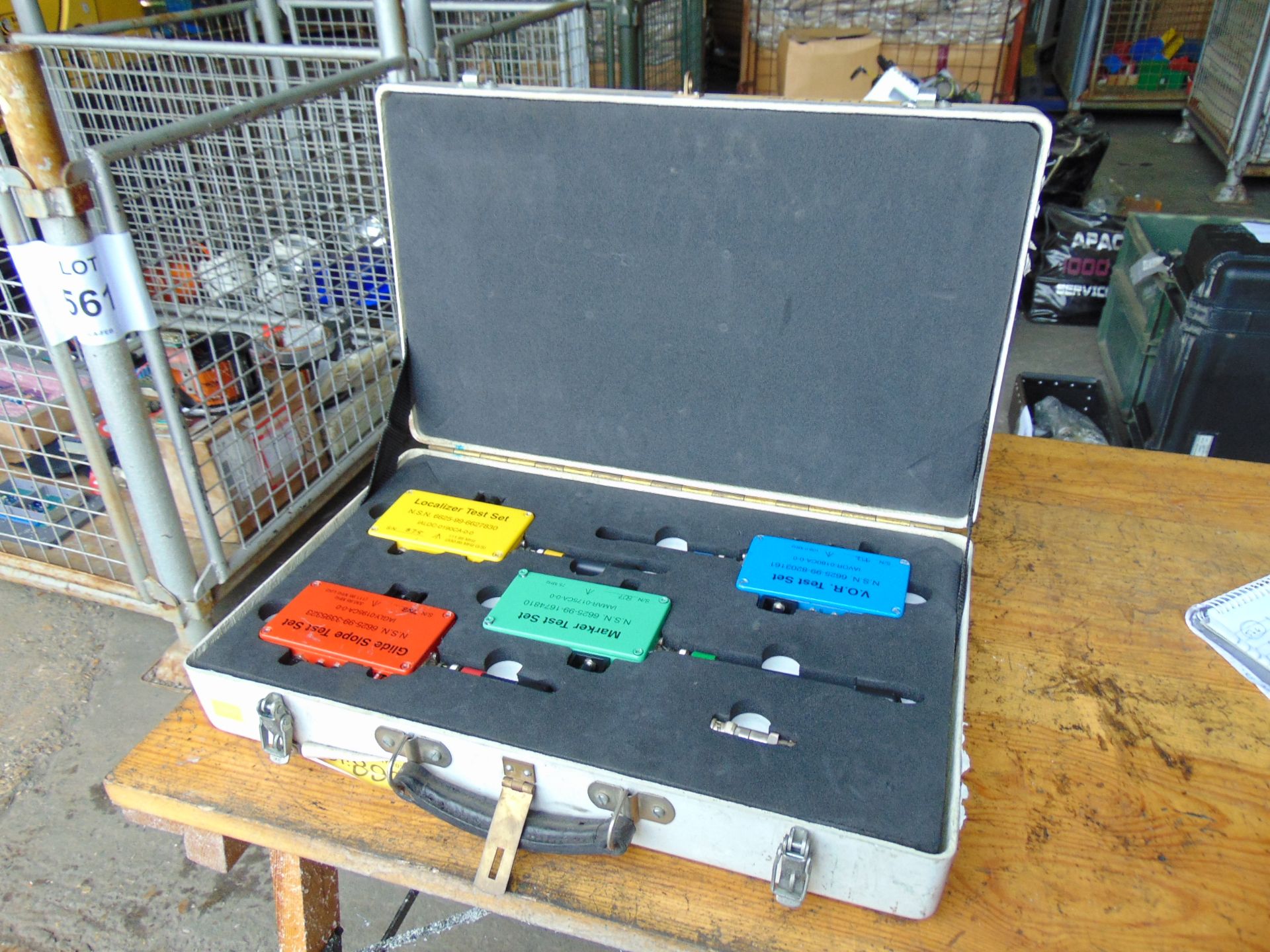 Navigation Aid Test Set and Case, Localizer Test set, N.S.N 6625-99-6627830 - Image 2 of 5