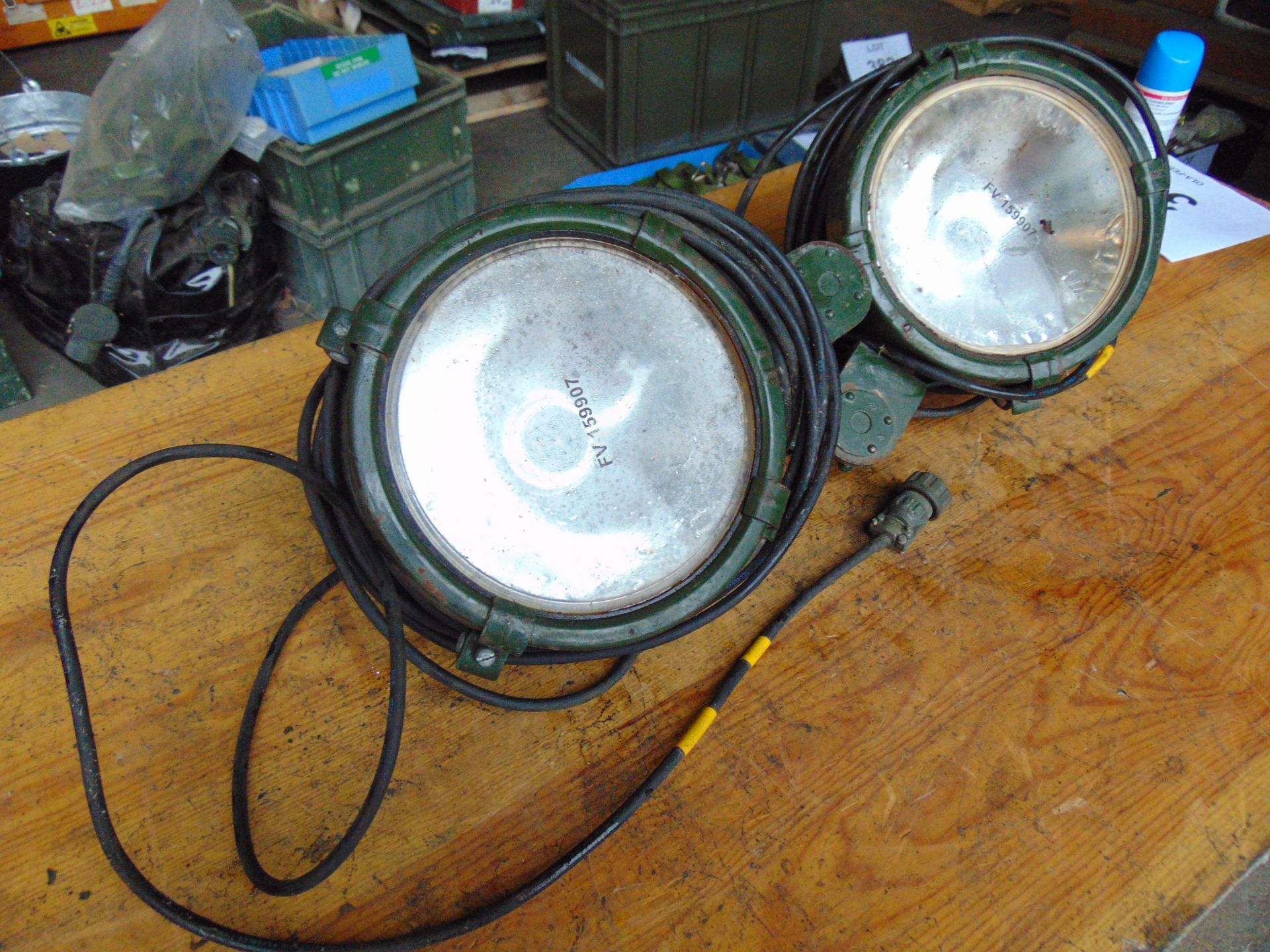 2 x FV159907 Vehicle Spot Lamp c/w Bracket and Leads - Image 3 of 7