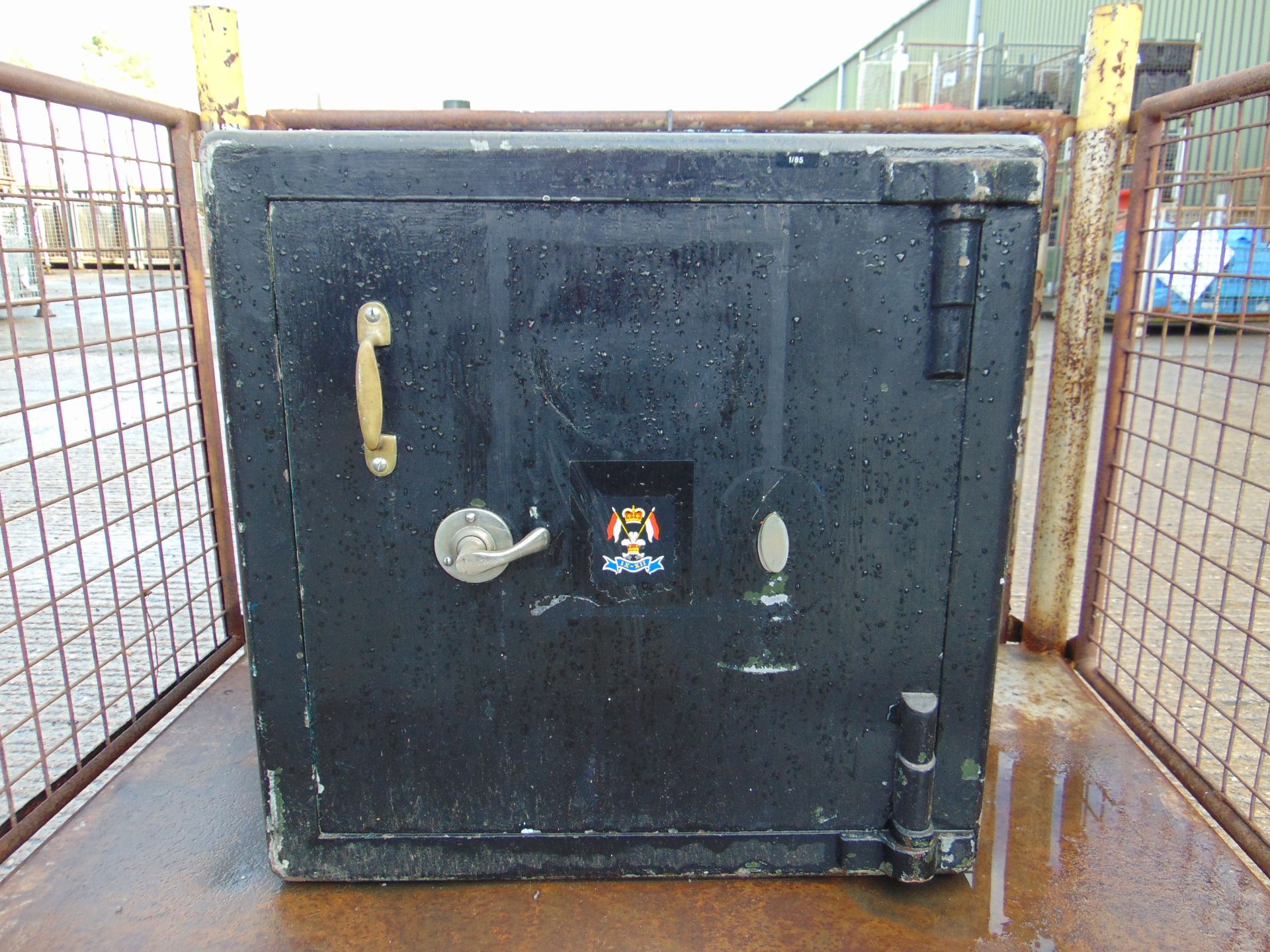 Mystery Safe from MoD - Locked - No Key - Contents Unknown ! - Image 2 of 6