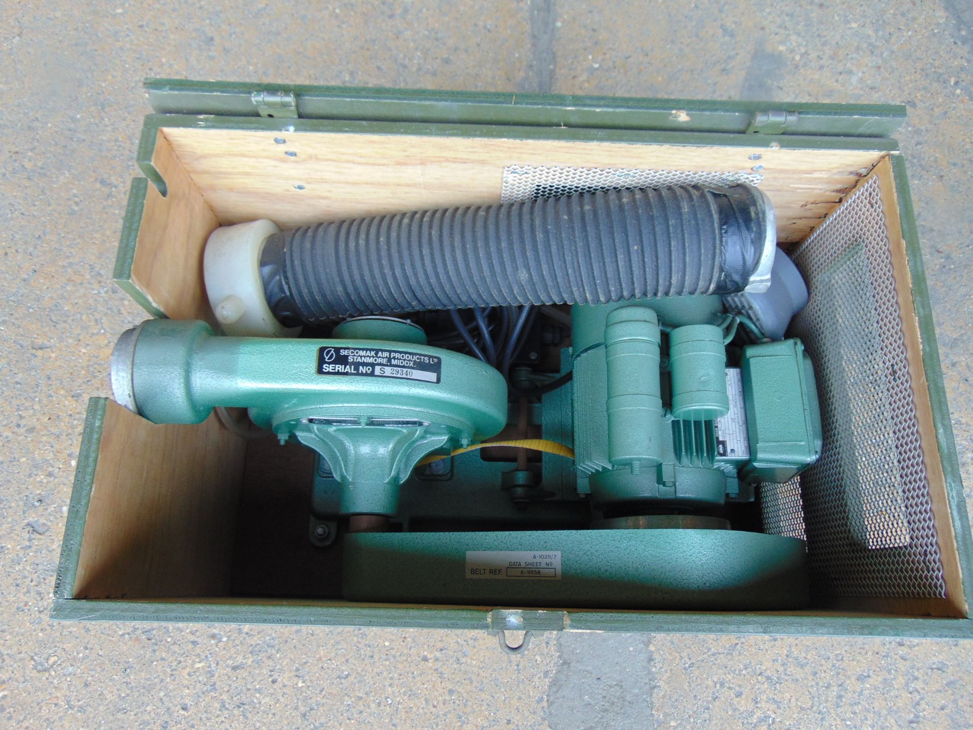 SEKOMAK 240 Volt Penthouse Air Inflator Unit in Box