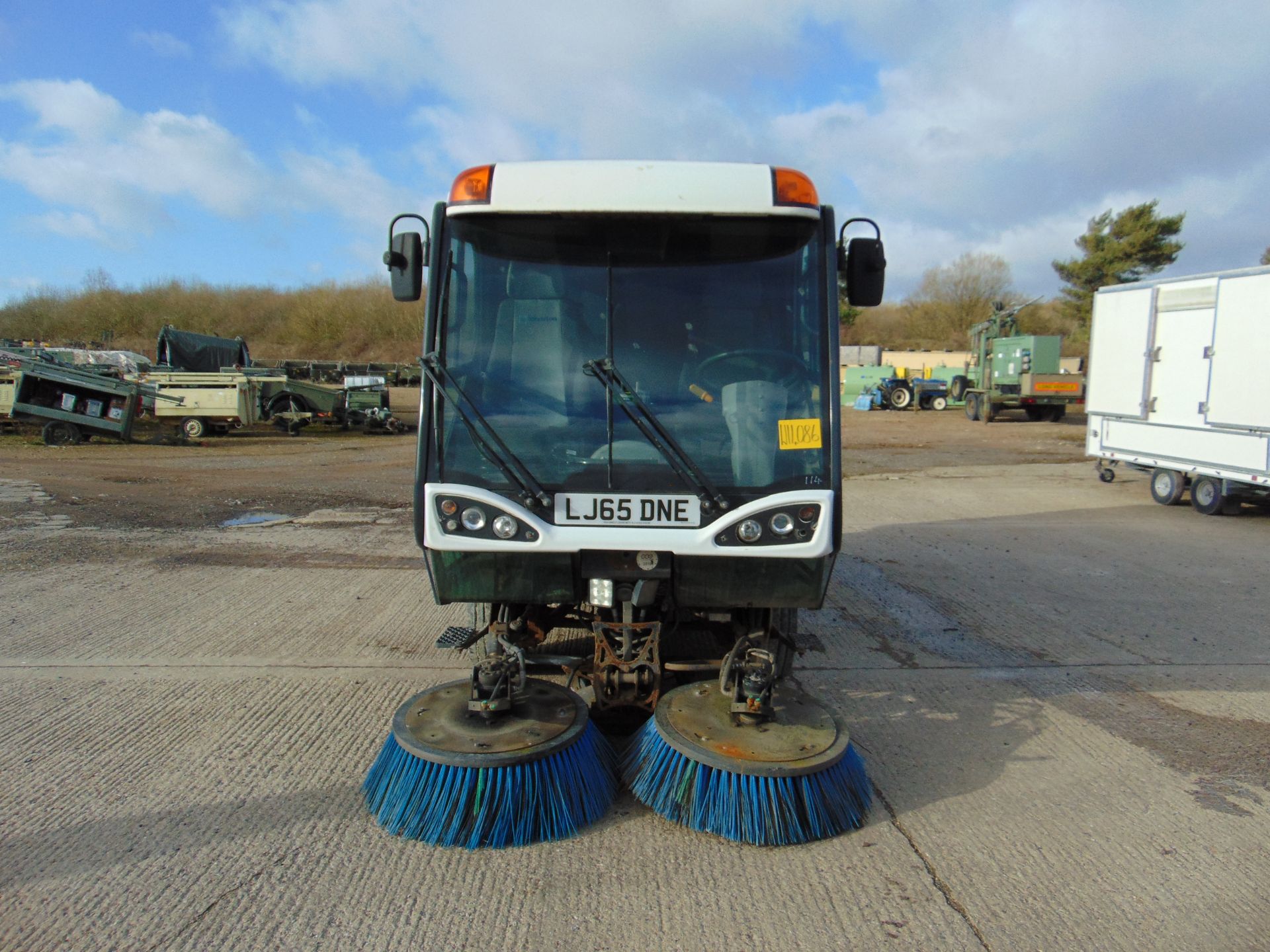 2015 Johnston CX400 EURO 5 Road Sweeper - Image 8 of 22